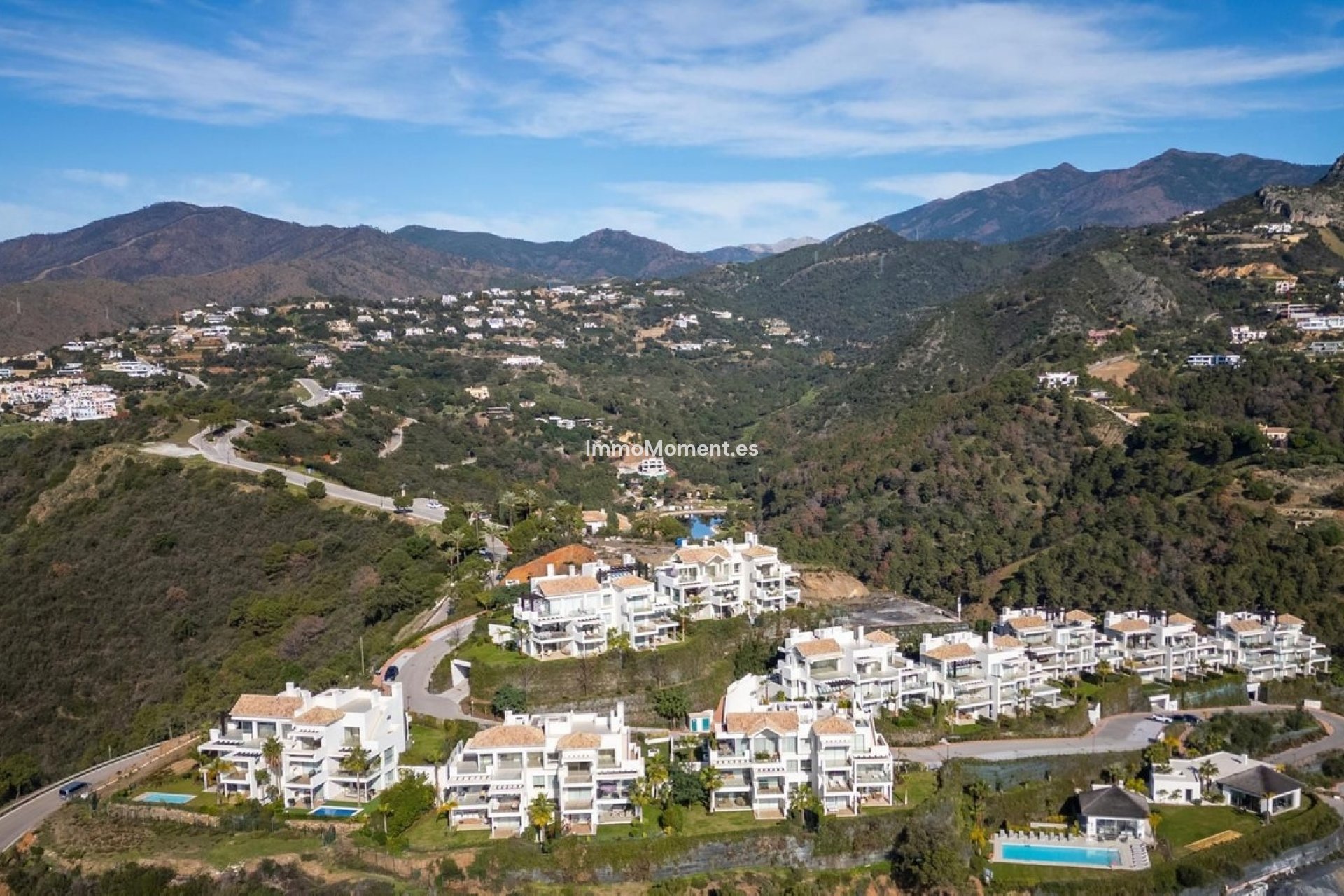 Resale - Apartment - Benahavís - Benahavís Centro