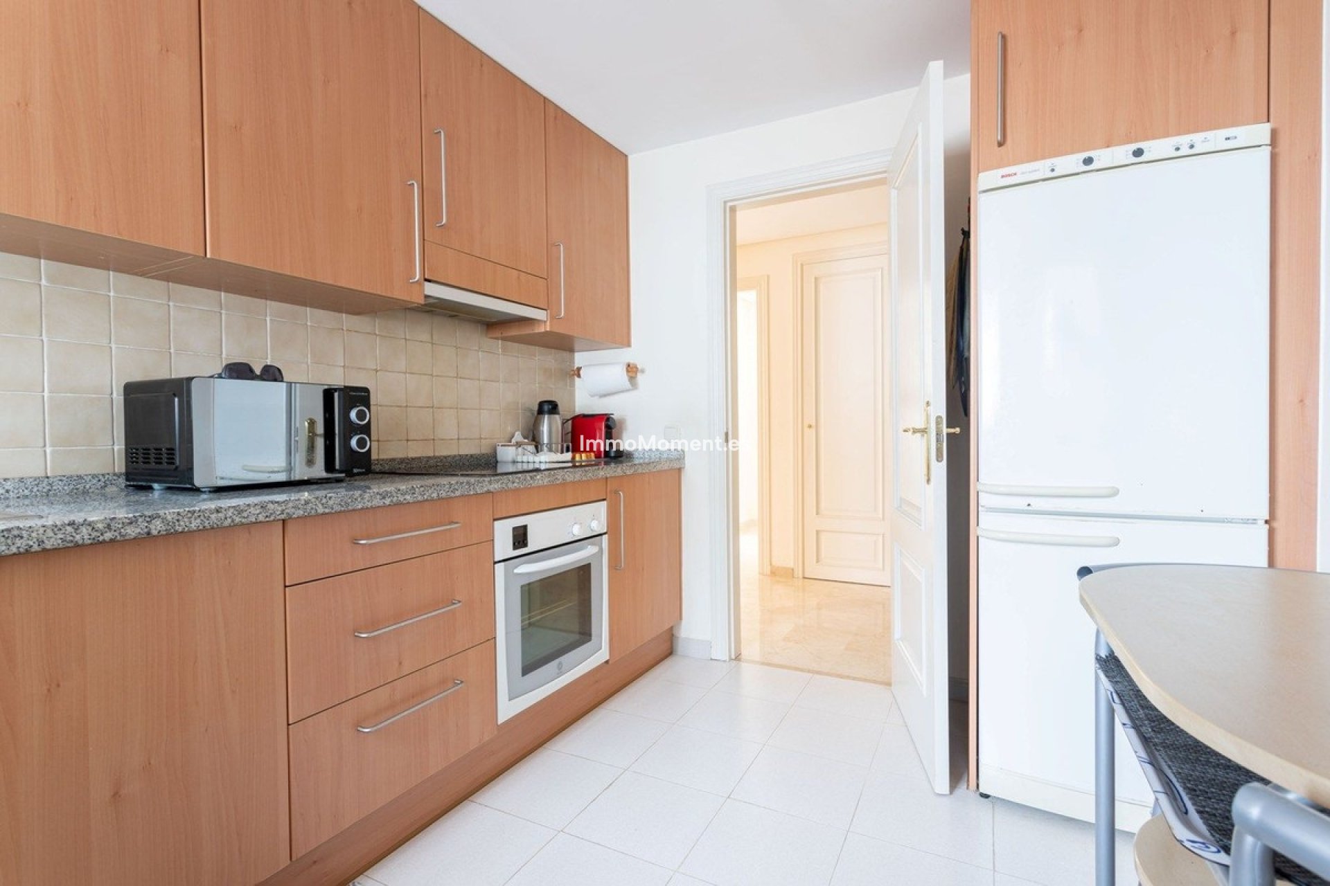 Resale - Apartment - Benahavís - Benahavís Centro