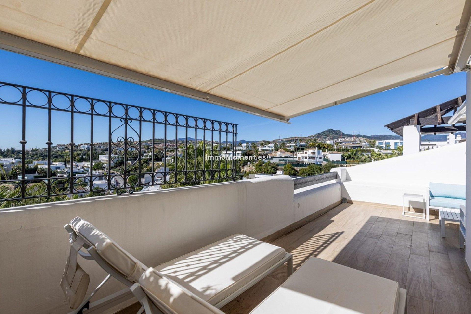 Resale - Apartment - Benahavís - Benahavís Centro