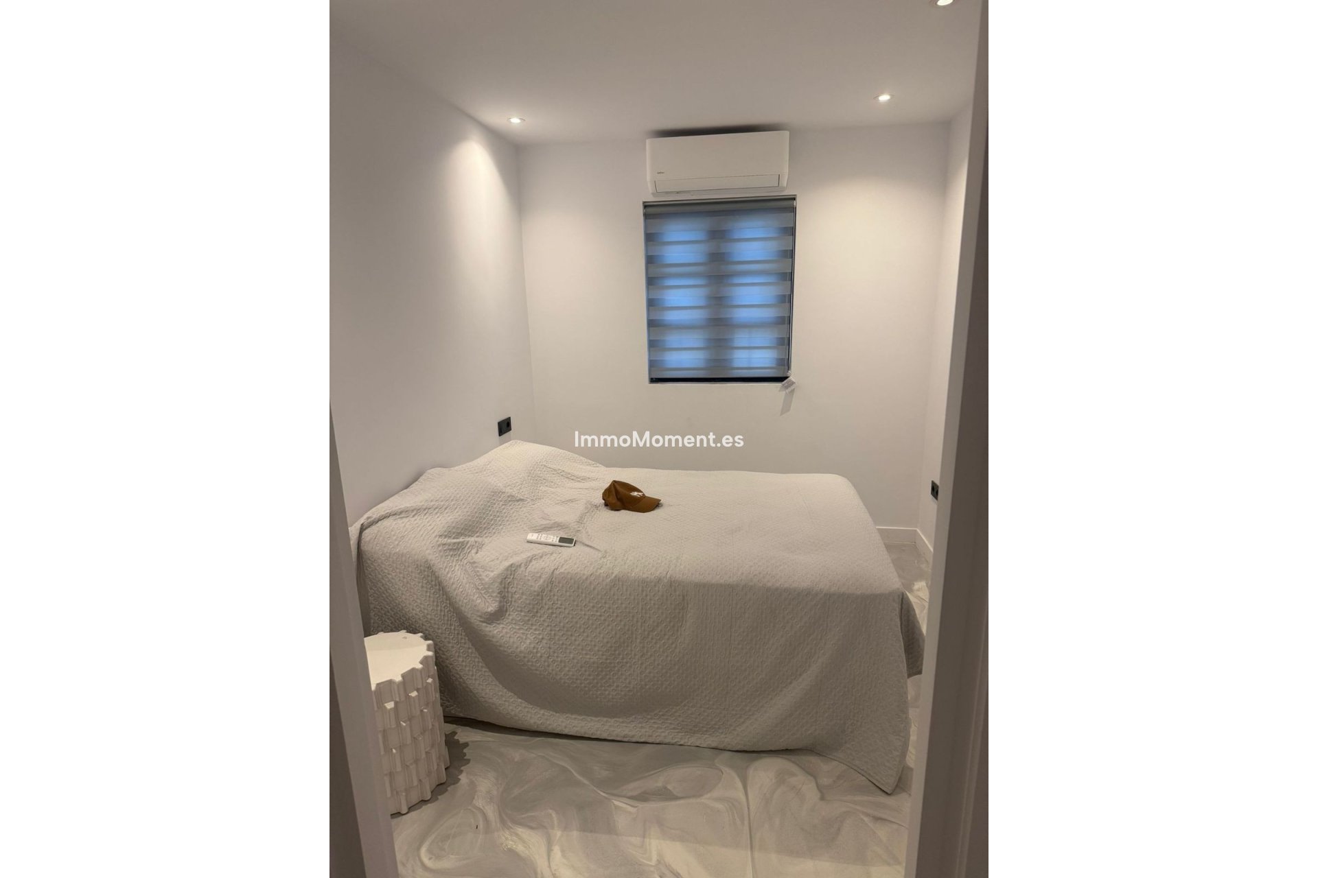 Resale - Apartment - Benahavís - Benahavís Centro