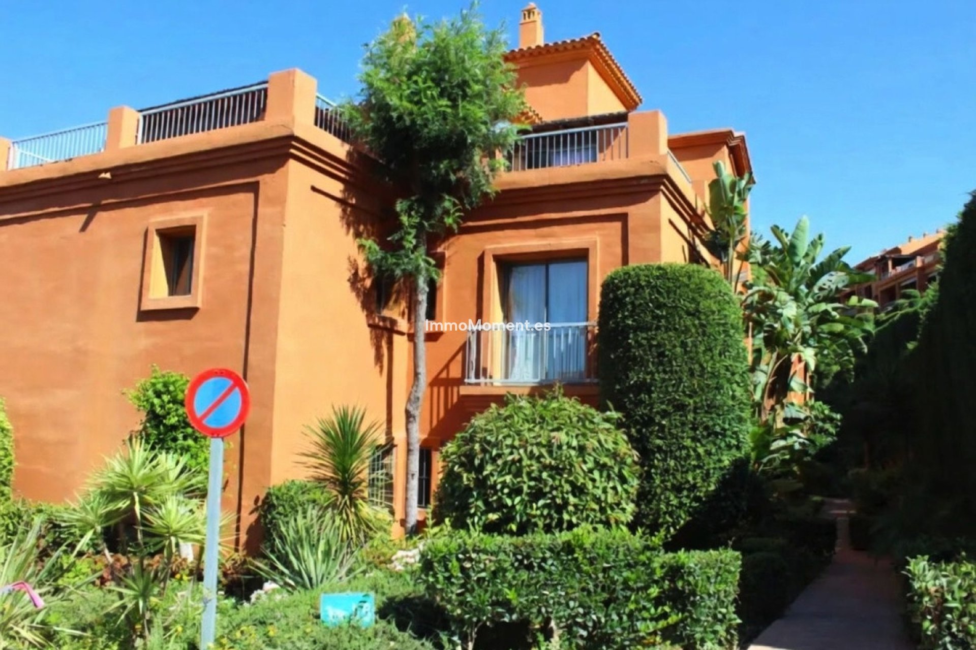 Resale - Apartment - Benahavís - Benahavís Centro