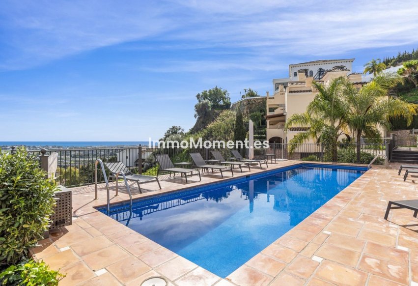 Resale - Apartment - Benahavís - Benahavís Centro