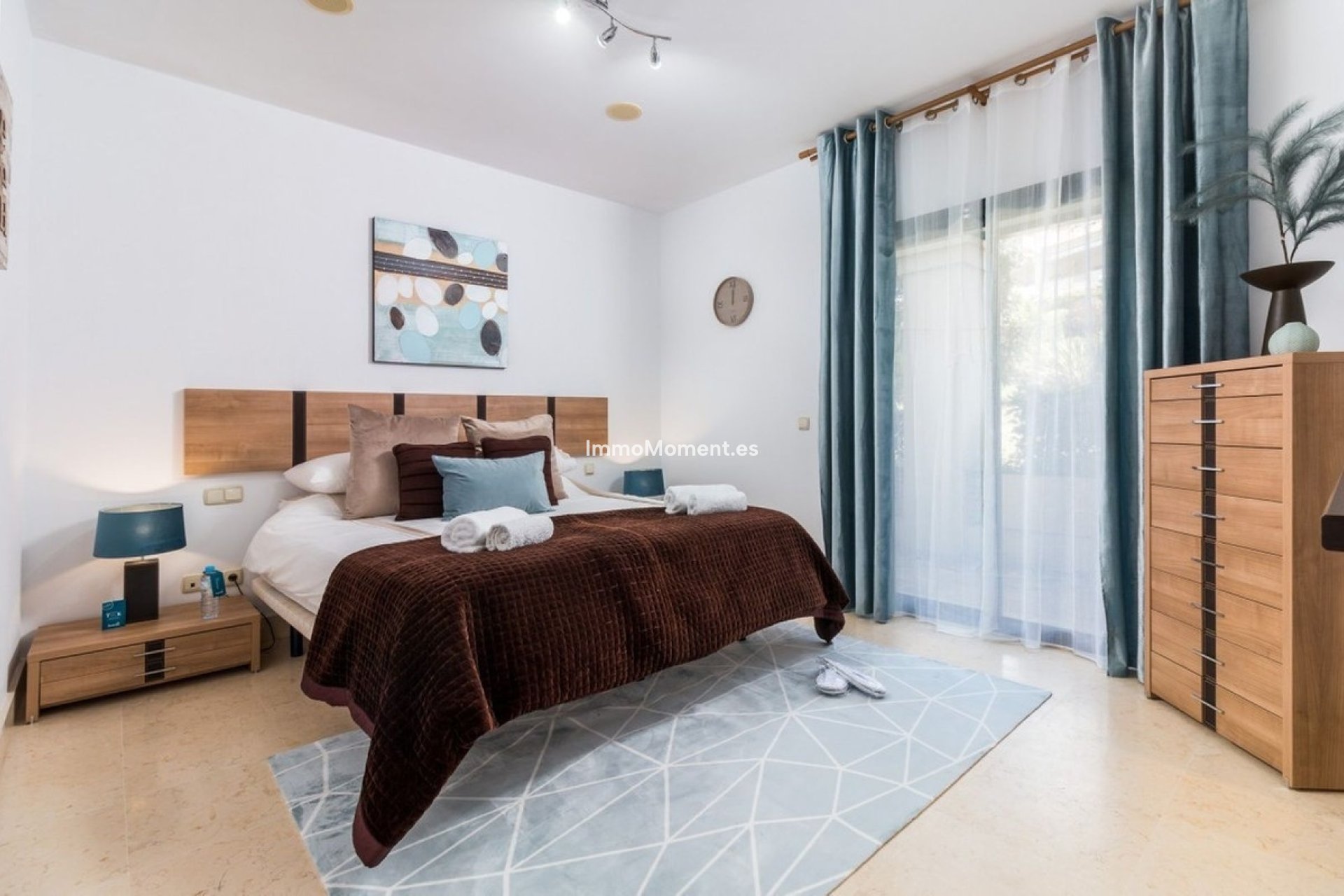 Resale - Apartment - Benahavís - Benahavís Centro