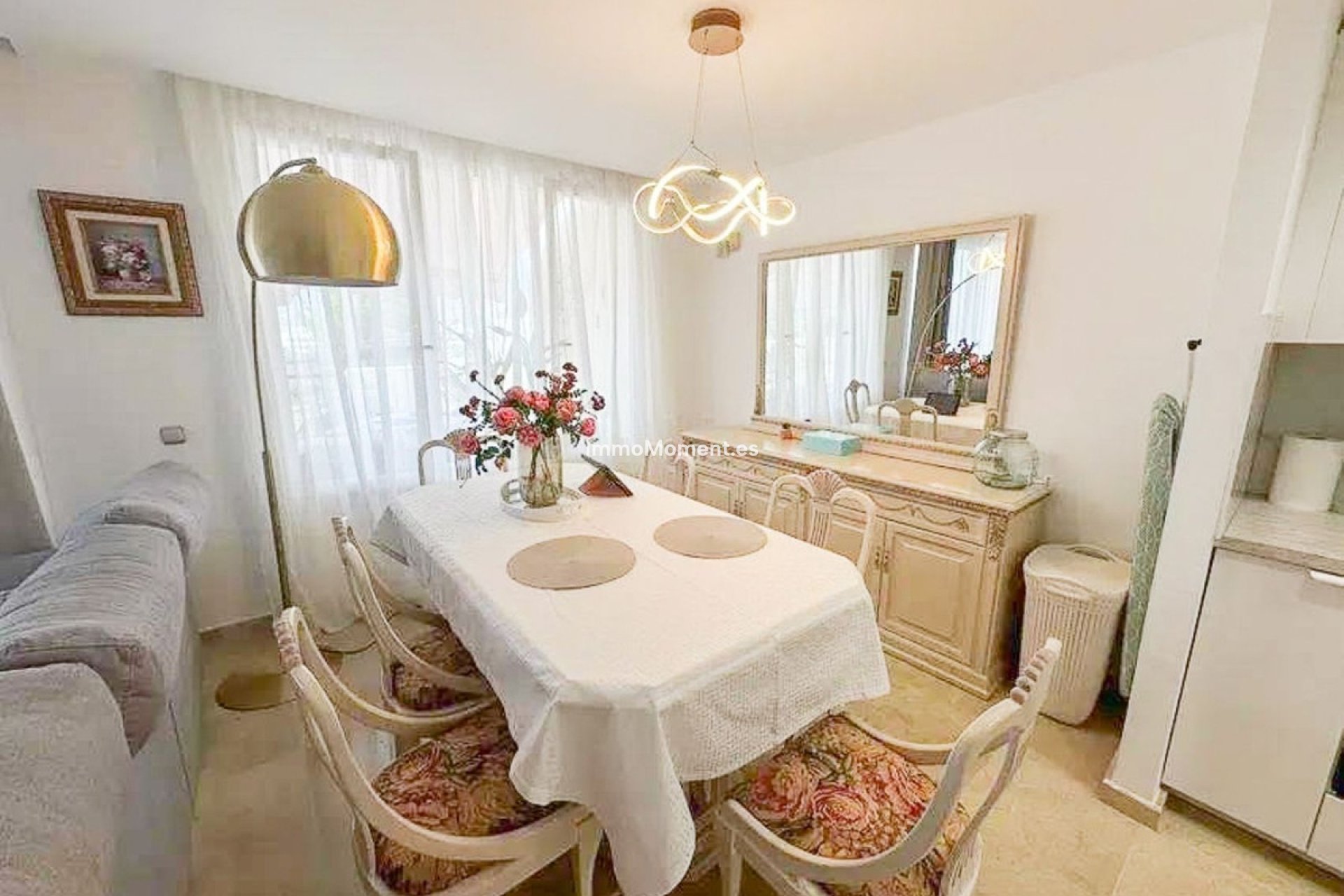 Resale - Apartment - Benahavís - Benahavís Centro