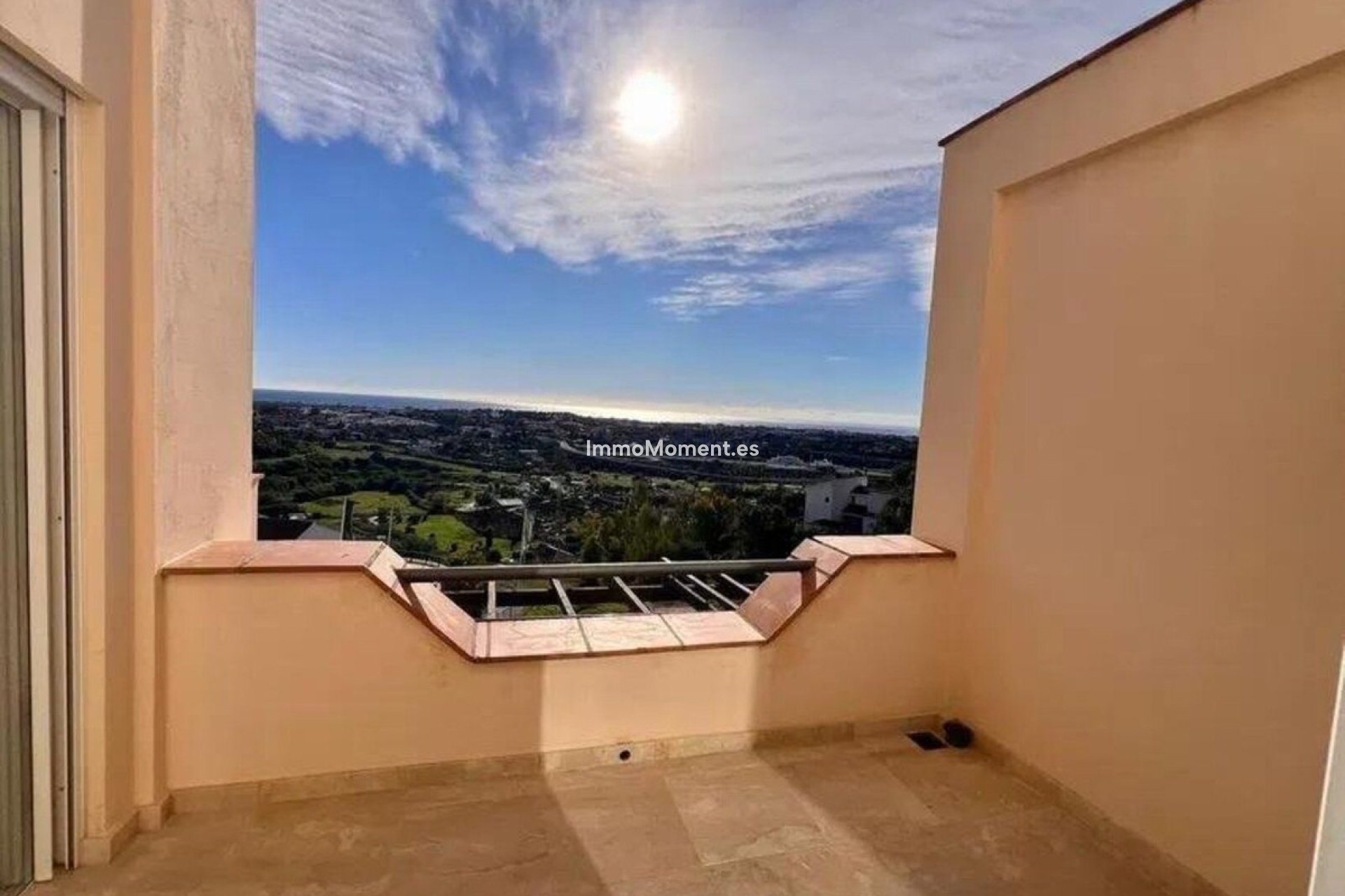 Resale - Apartment - Benahavís - Benahavís Centro