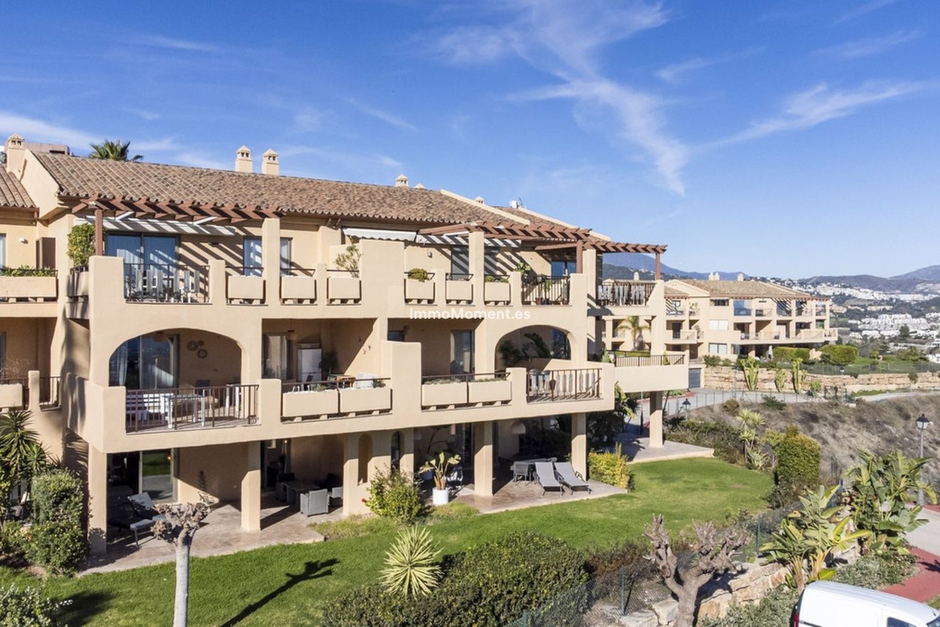 Resale - Apartment - Benahavís - Benahavís Centro