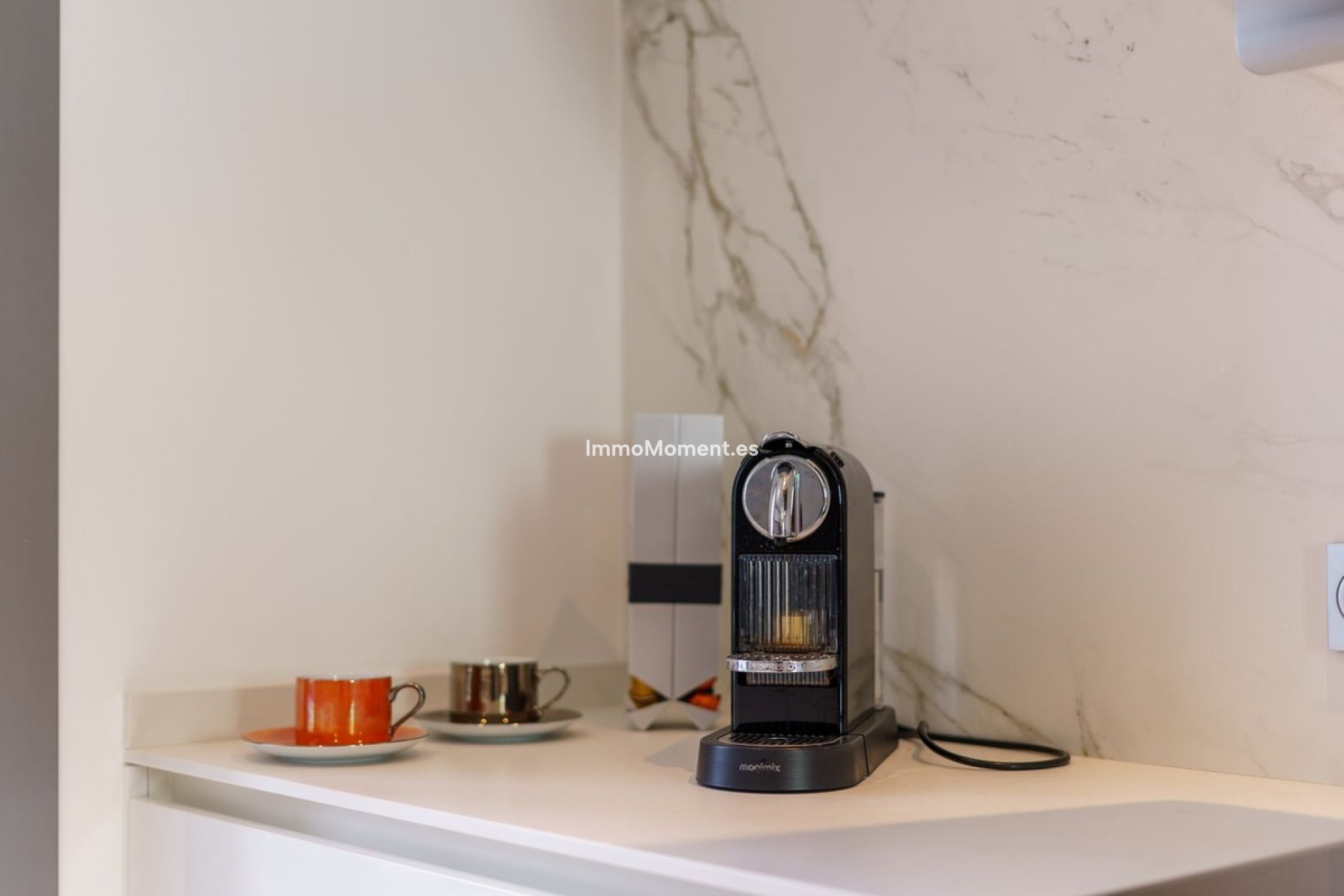 Resale - Apartment - Benahavís - Benahavís Centro