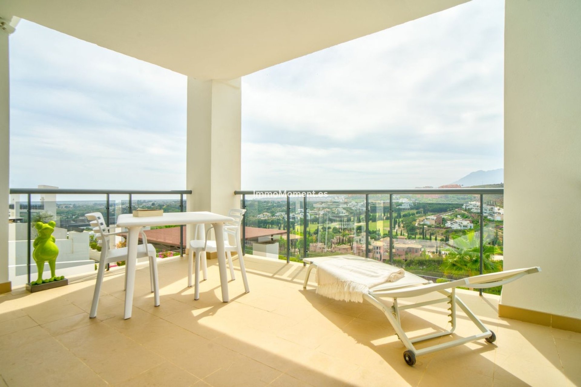 Resale - Apartment - Benahavís - Benahavís Centro