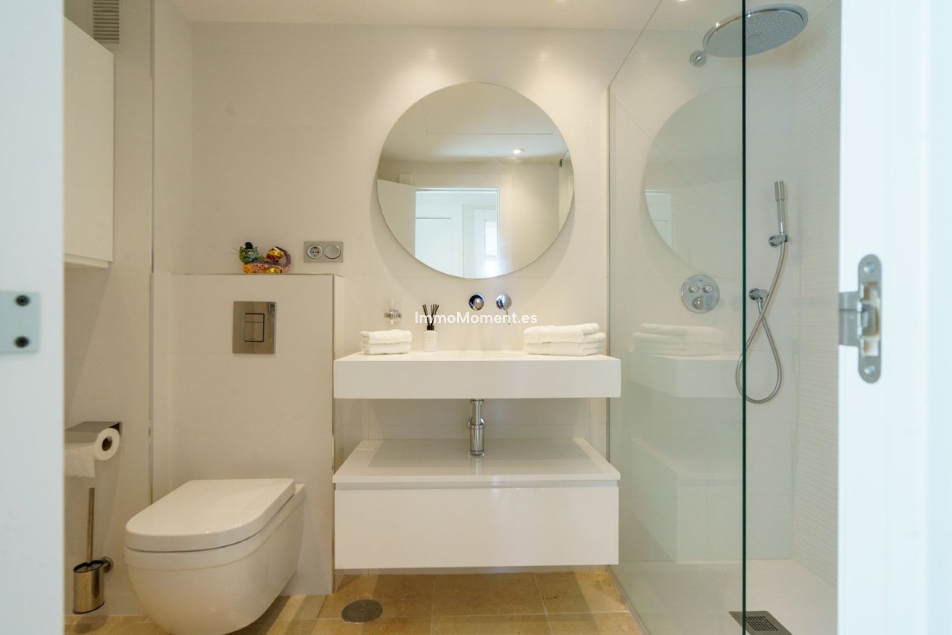 Resale - Apartment - Benahavís - Benahavís Centro