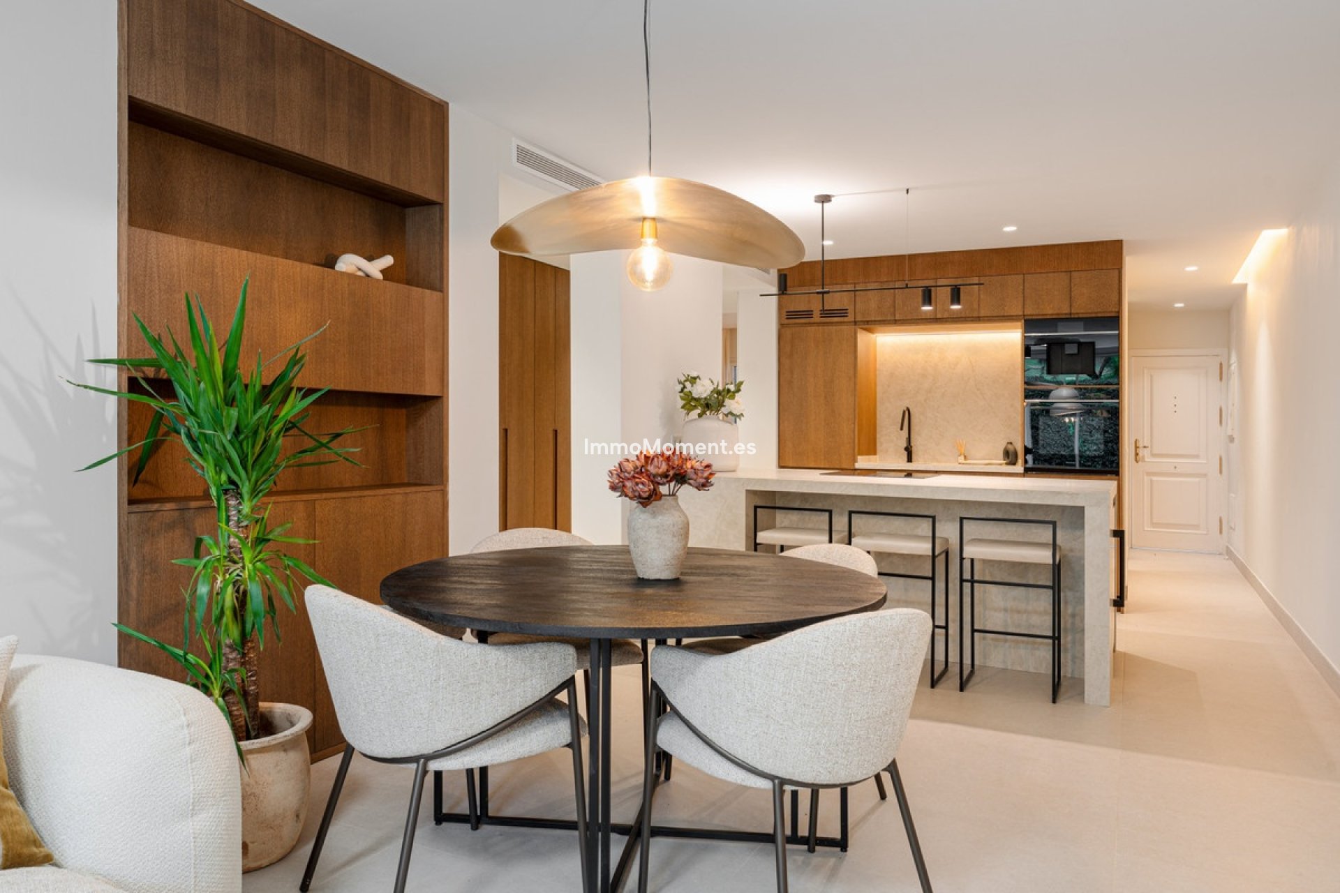 Resale - Apartment - Benahavís - Benahavís Centro