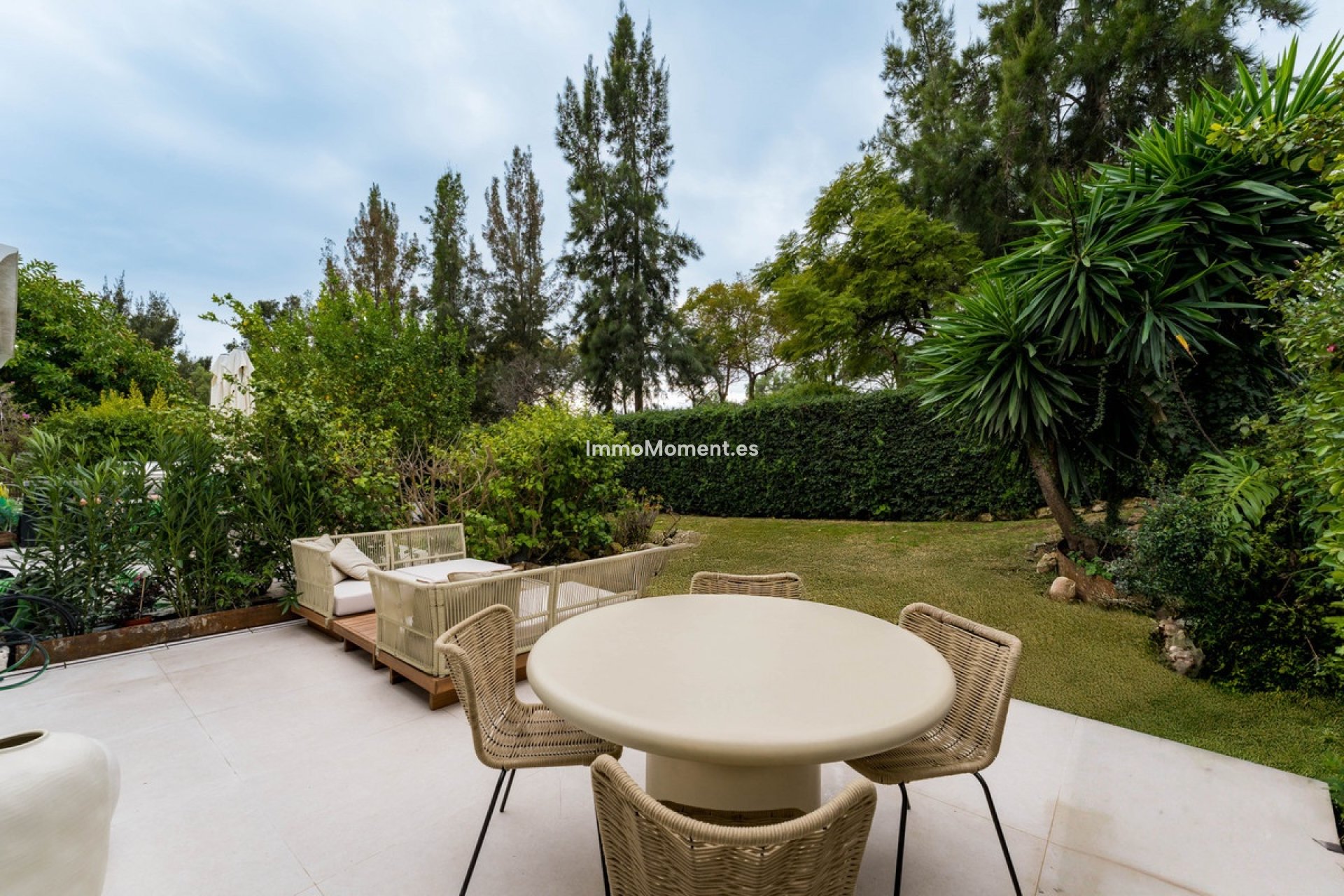 Resale - Apartment - Benahavís - Benahavís Centro