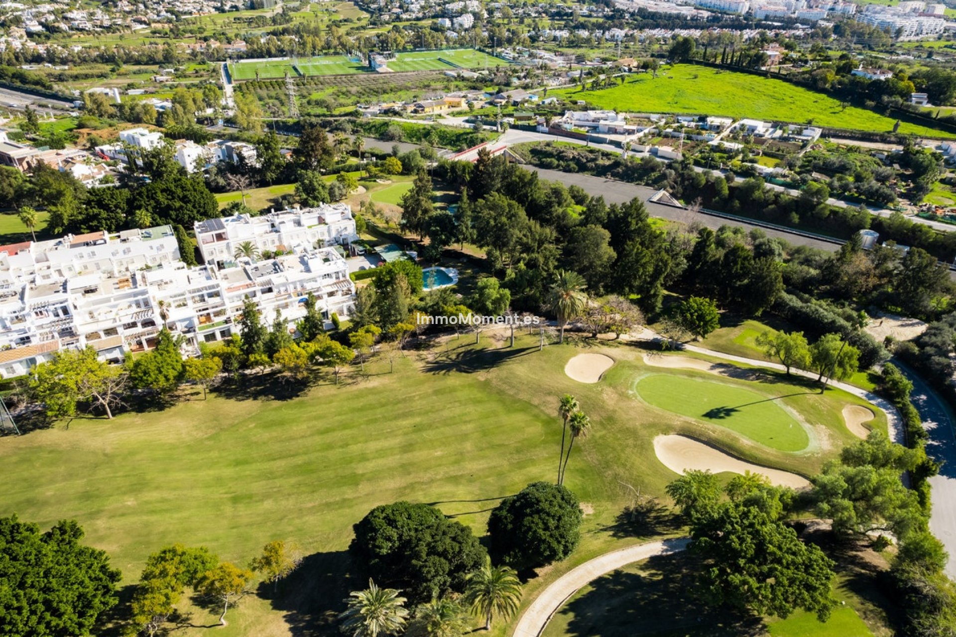 Resale - Apartment - Benahavís - Benahavís Centro