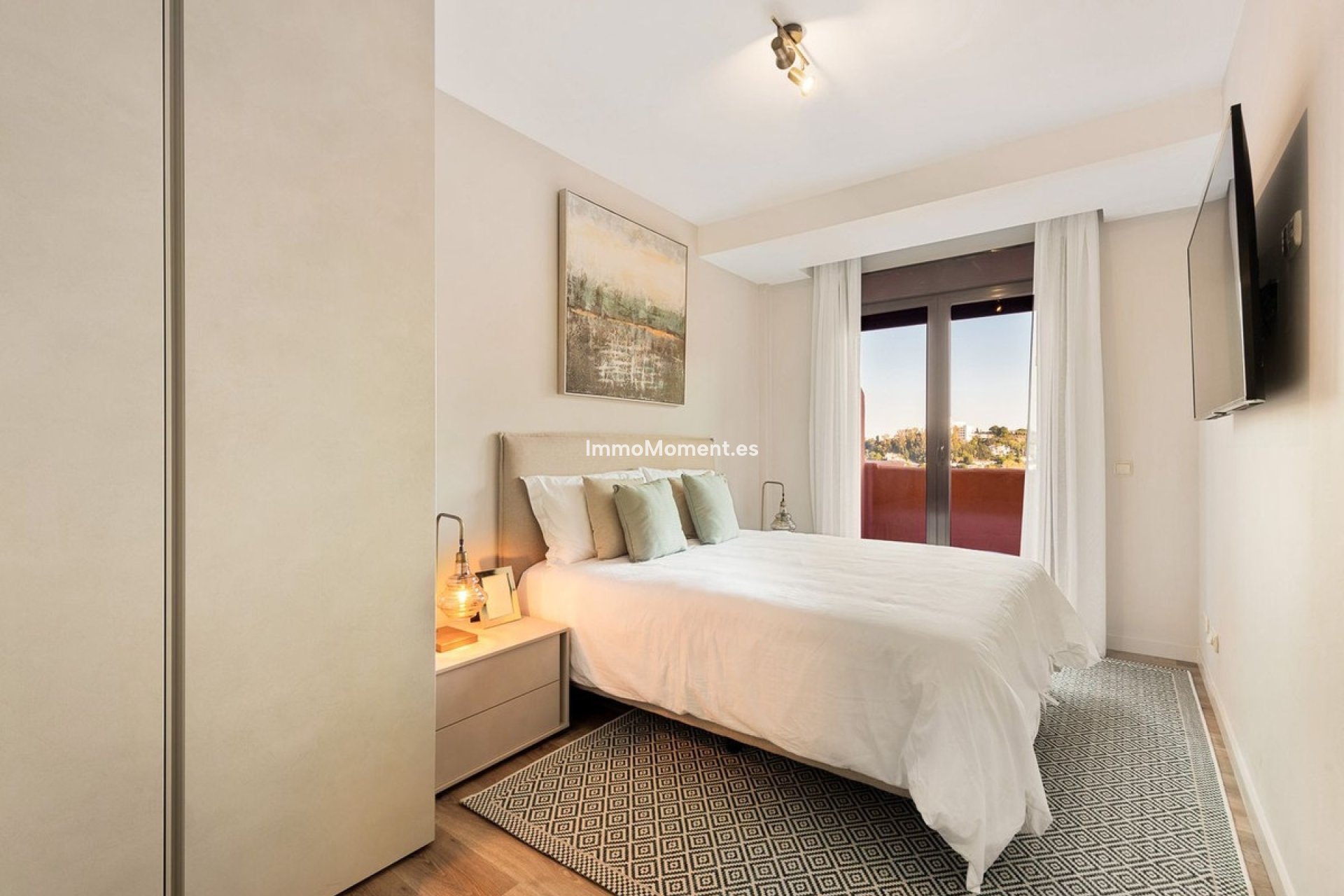 Resale - Apartment - Benahavís - Benahavís Centro