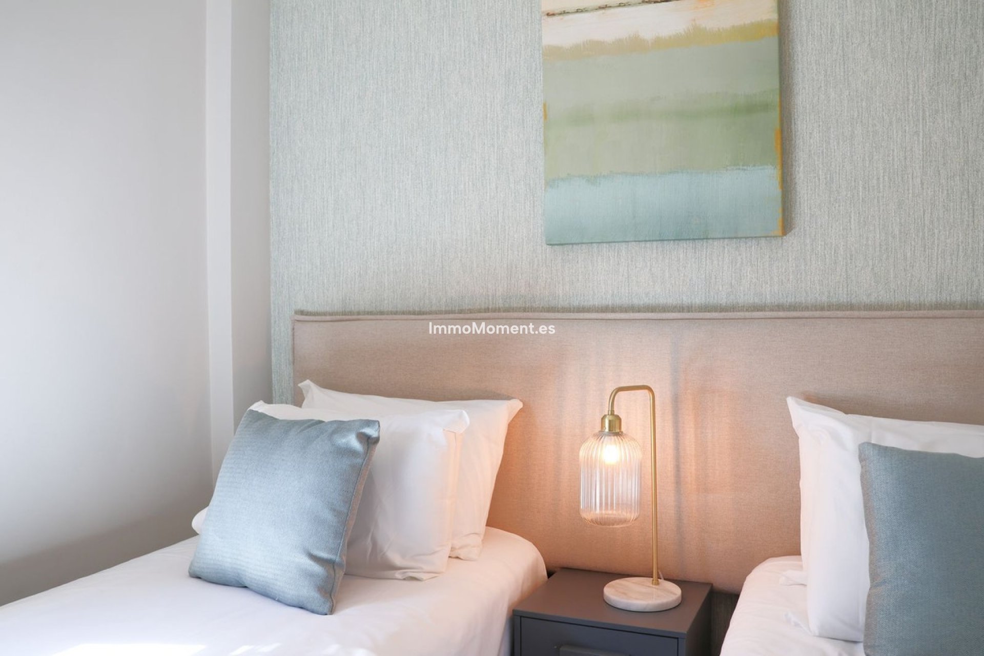 Resale - Apartment - Benahavís - Benahavís Centro