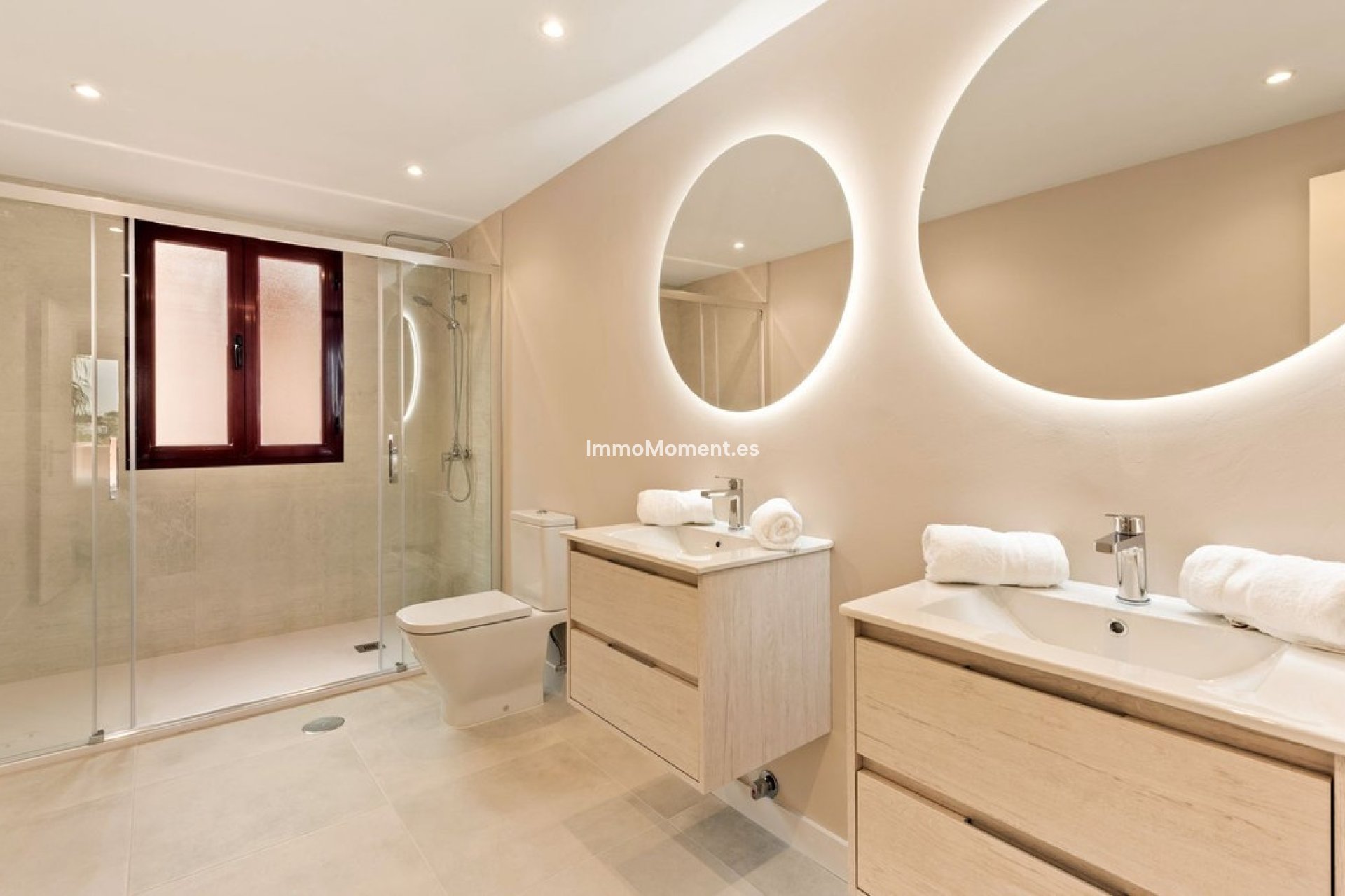 Resale - Apartment - Benahavís - Benahavís Centro