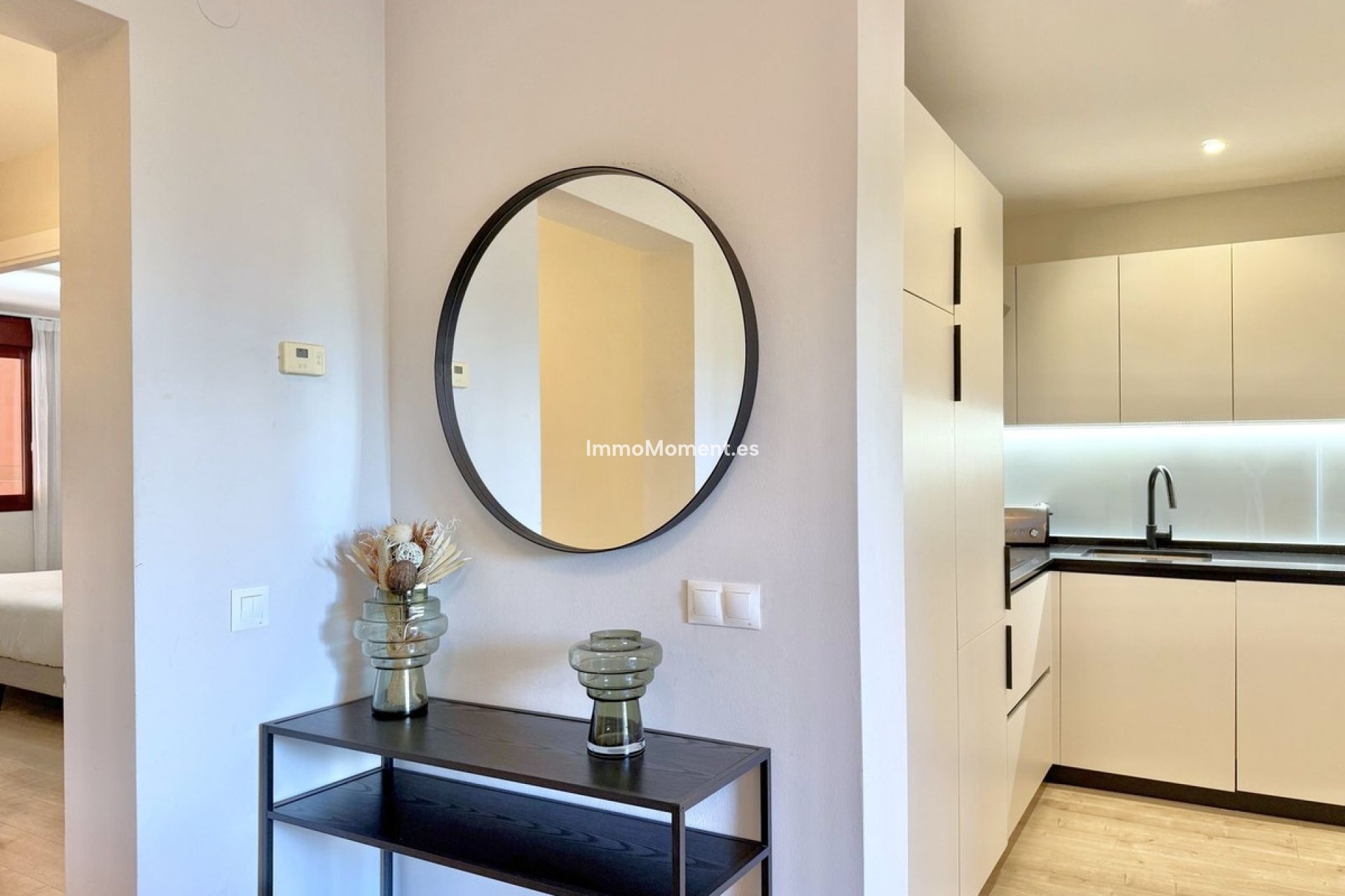 Resale - Apartment - Benahavís - Benahavís Centro