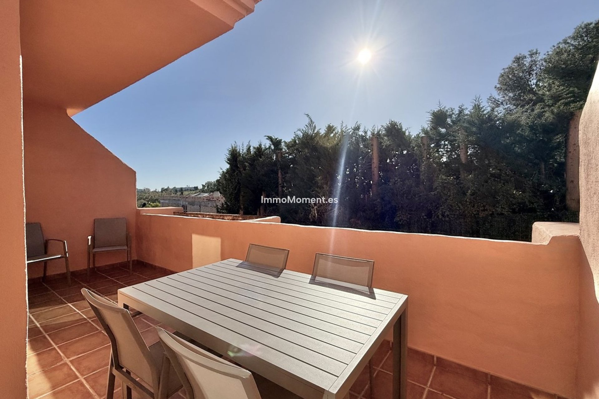Resale - Apartment - Benahavís - Benahavís Centro