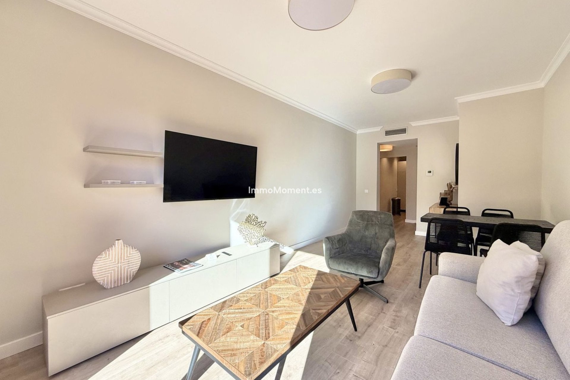 Resale - Apartment - Benahavís - Benahavís Centro