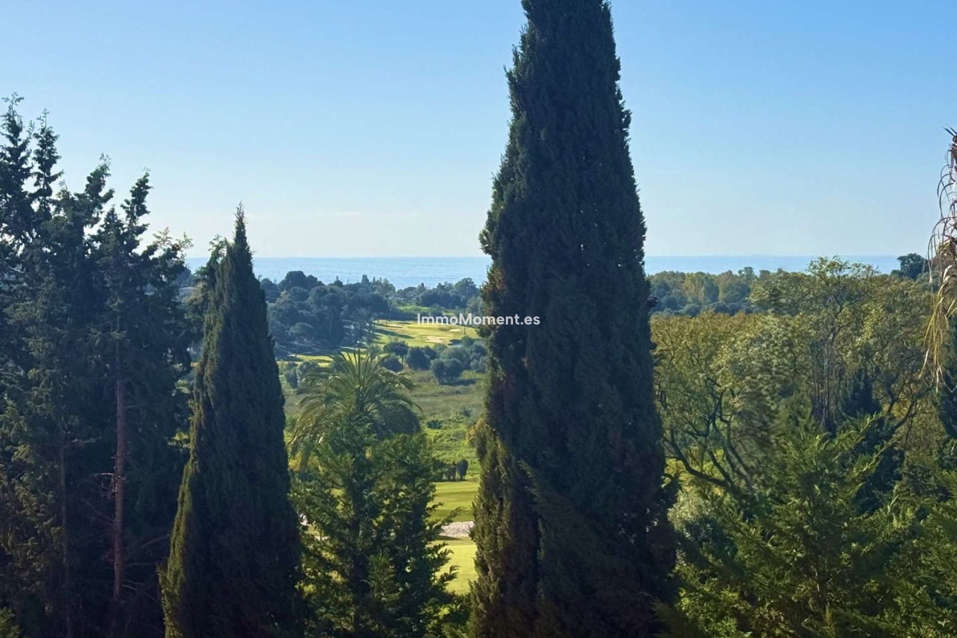 Resale - Apartment - Benahavís - Benahavís Centro