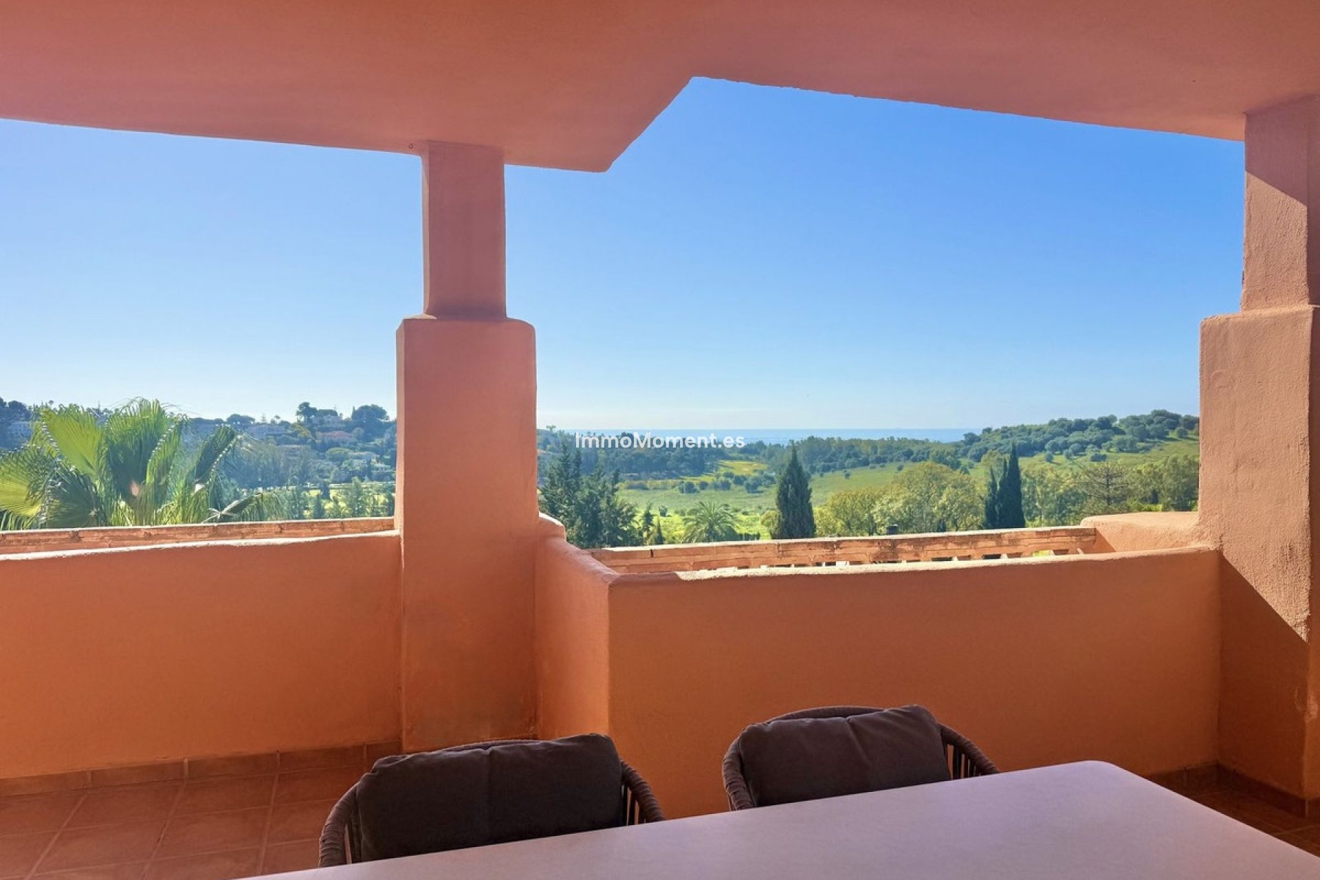 Resale - Apartment - Benahavís - Benahavís Centro