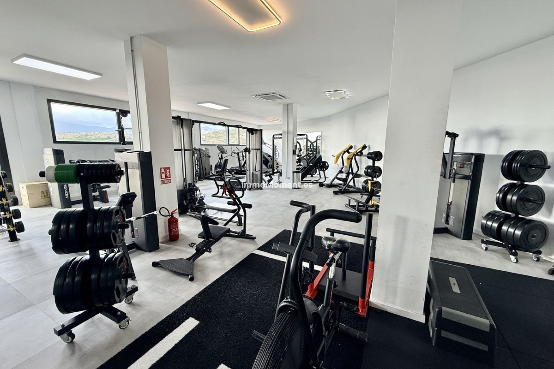 Resale - Apartment - Benahavís - Benahavís Centro