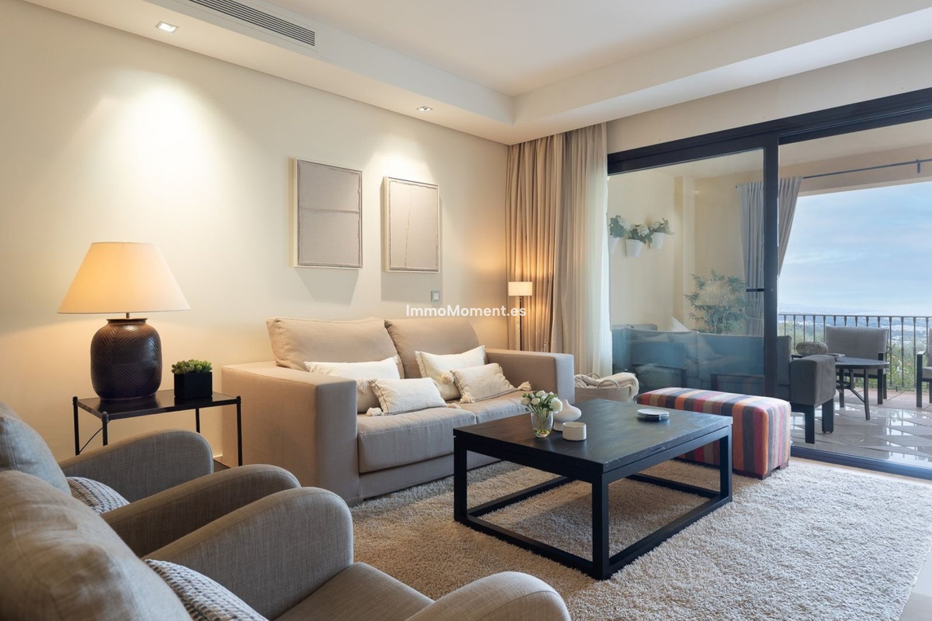 Resale - Apartment - Benahavís - Benahavís Centro