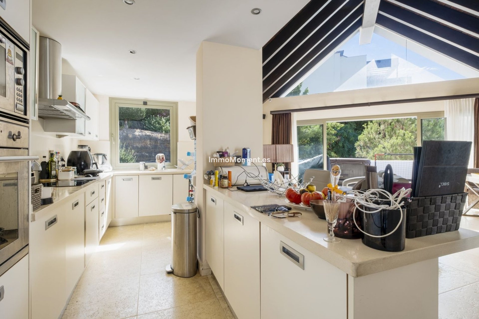 Resale - Apartment - Benahavís - Benahavís Centro