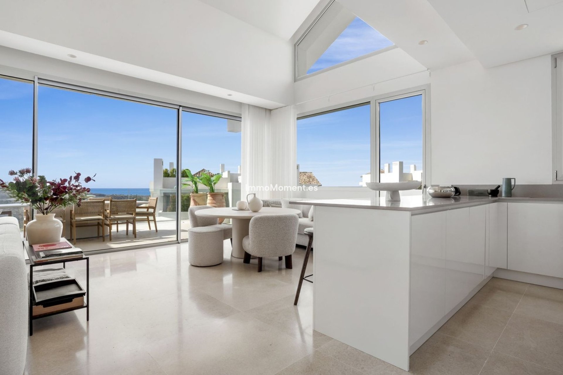 Resale - Apartment - Benahavís - Benahavís Centro