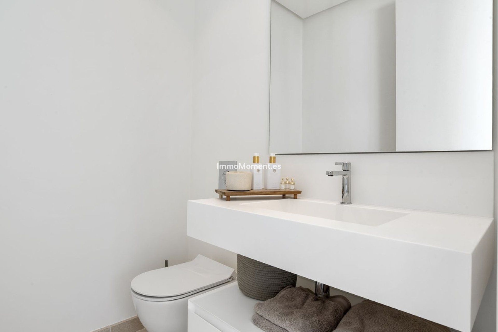 Resale - Apartment - Benahavís - Benahavís Centro