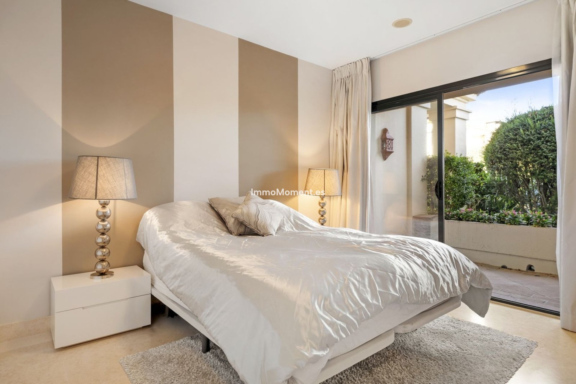 Resale - Apartment - Benahavís - Benahavís Centro