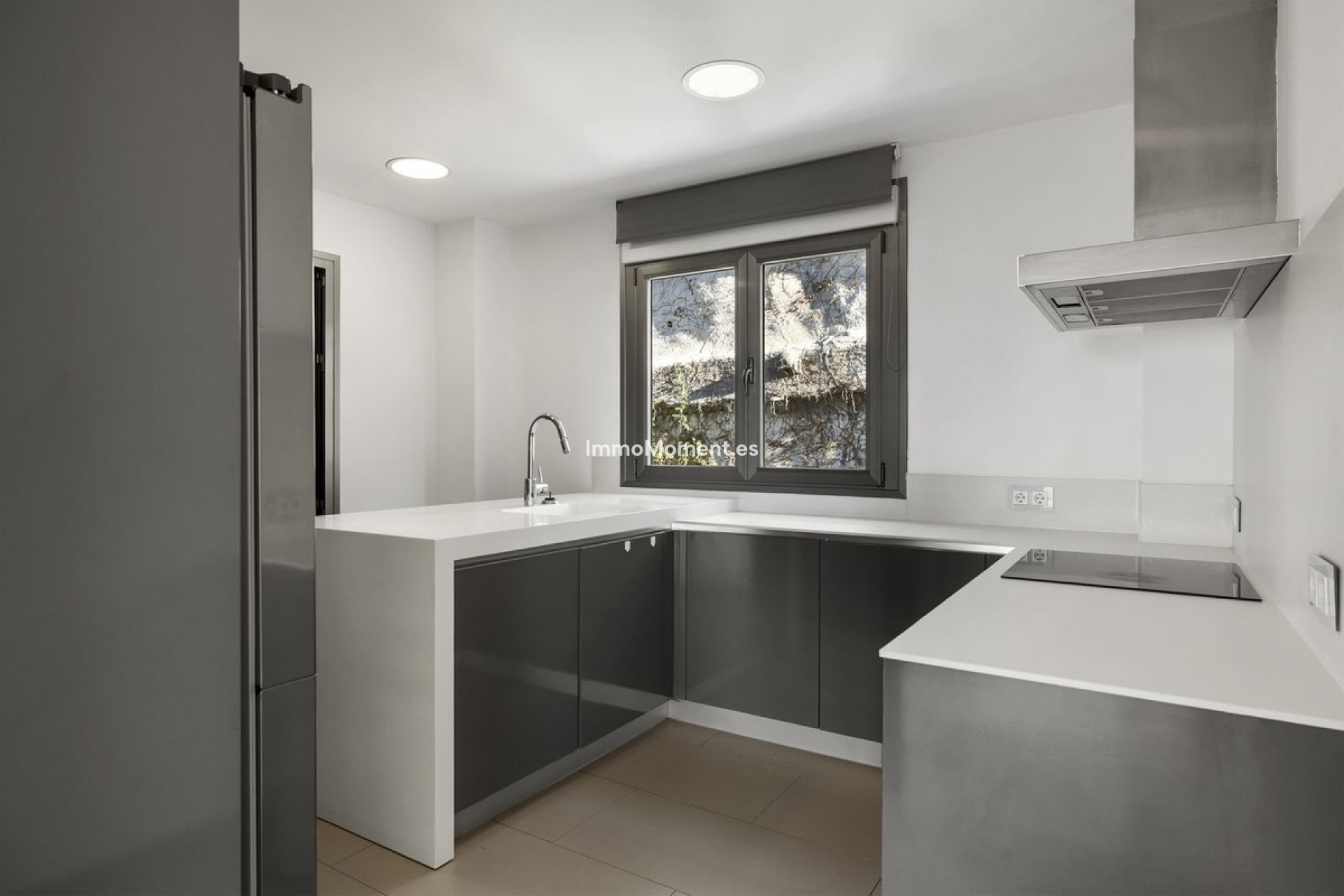 Resale - Apartment - Benahavís - Benahavís Centro