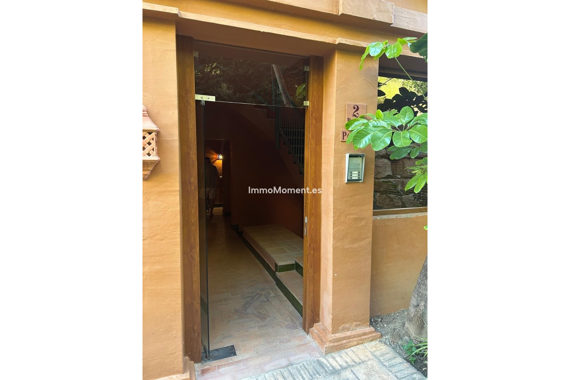 Resale - Apartment - Benahavís - Benahavís Centro