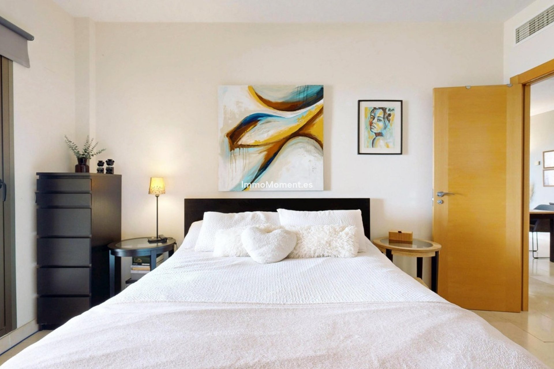 Resale - Apartment - Benahavís - Benahavís Centro