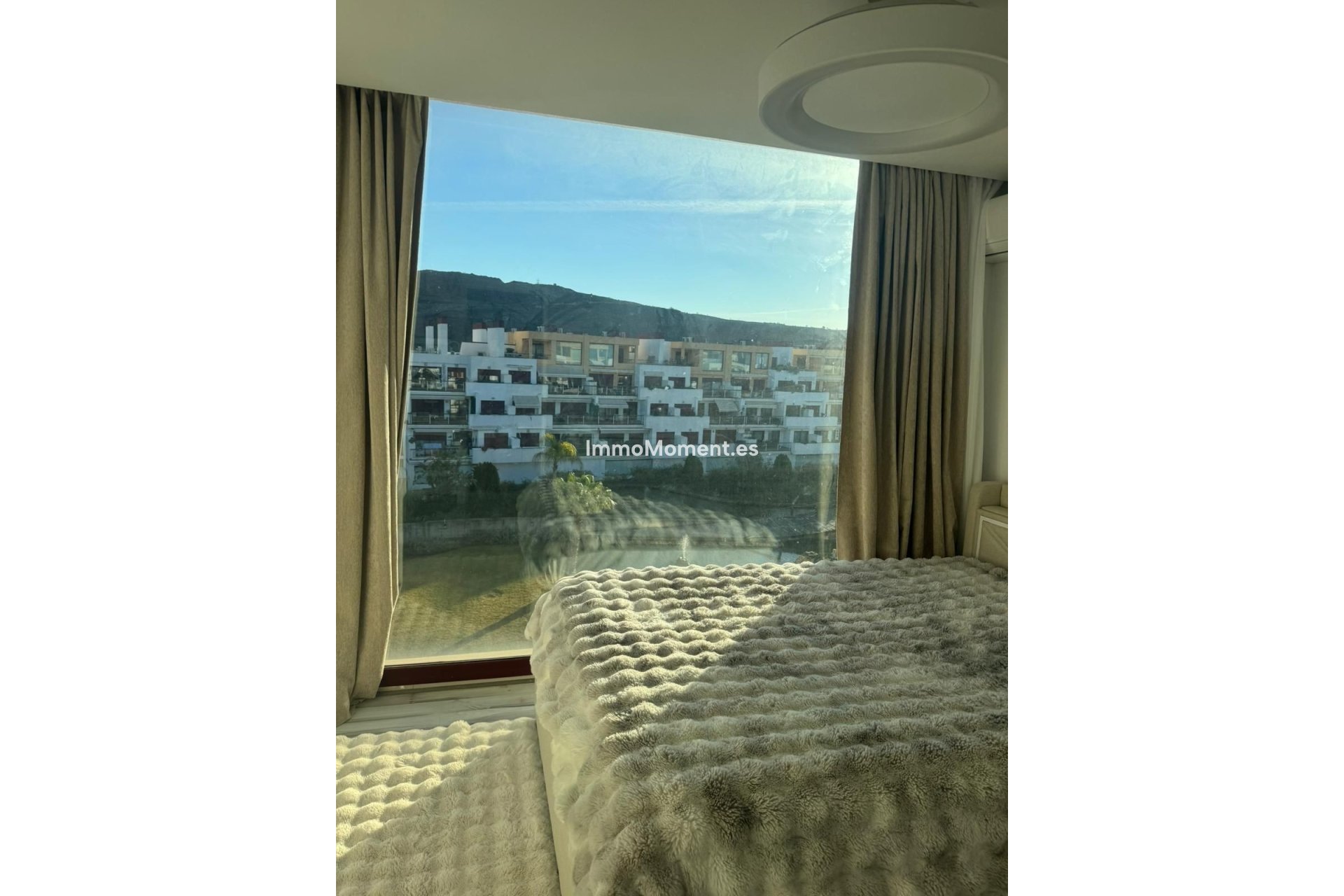 Resale - Apartment - Benahavís - Benahavís Centro