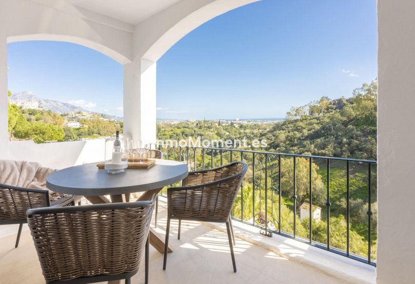 Resale - Apartment - Benahavís - Benahavís Centro