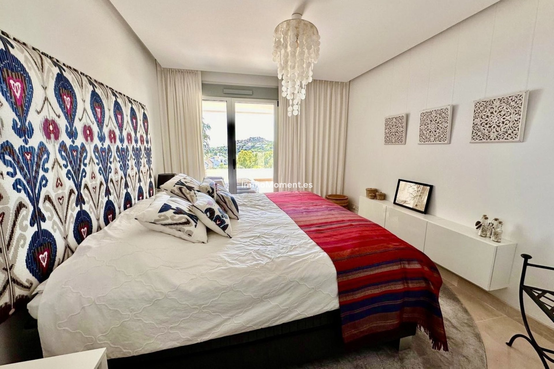 Resale - Apartment - Benahavís - Benahavís Centro