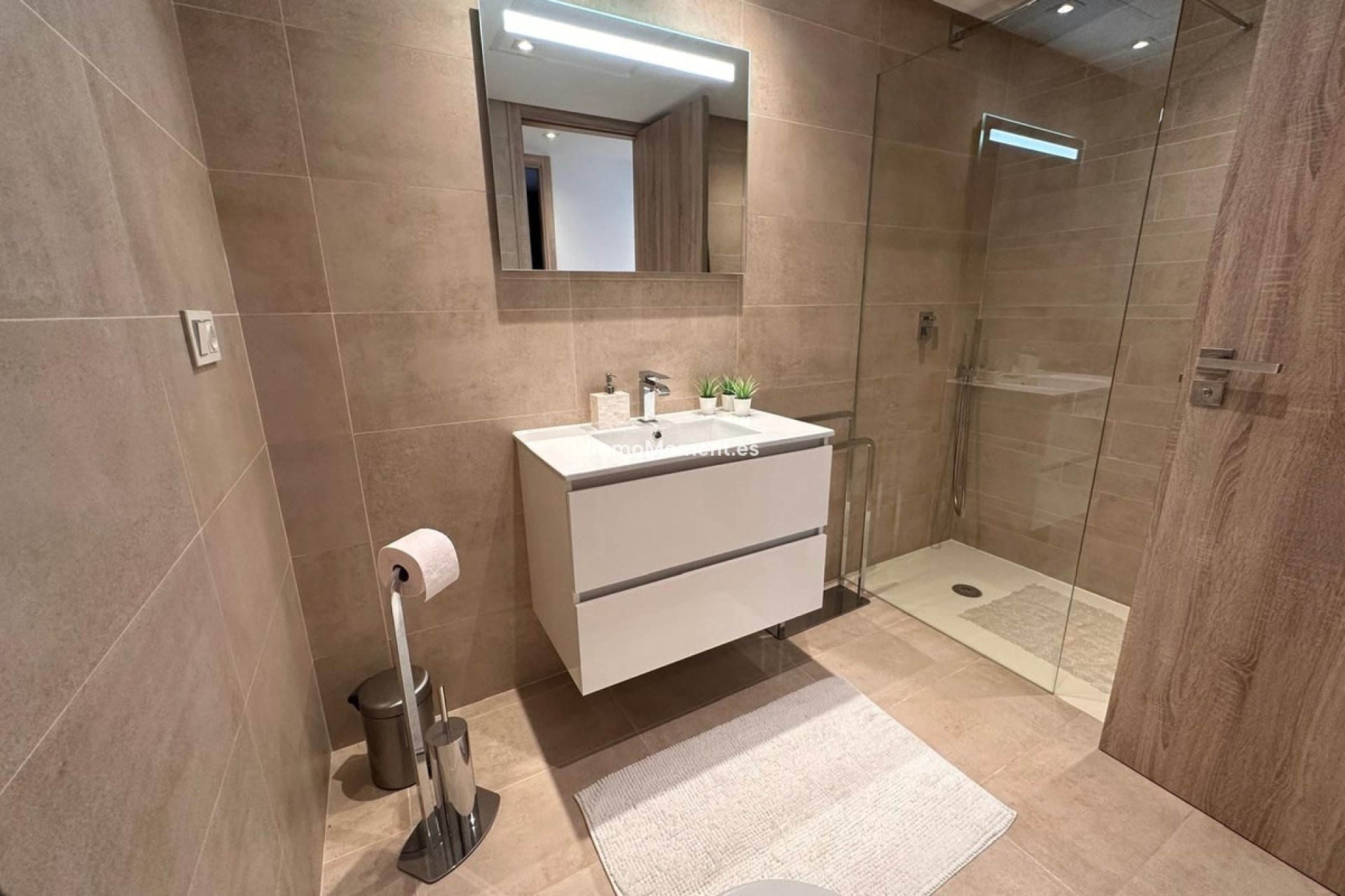 Resale - Apartment - Benahavís - Benahavís Centro