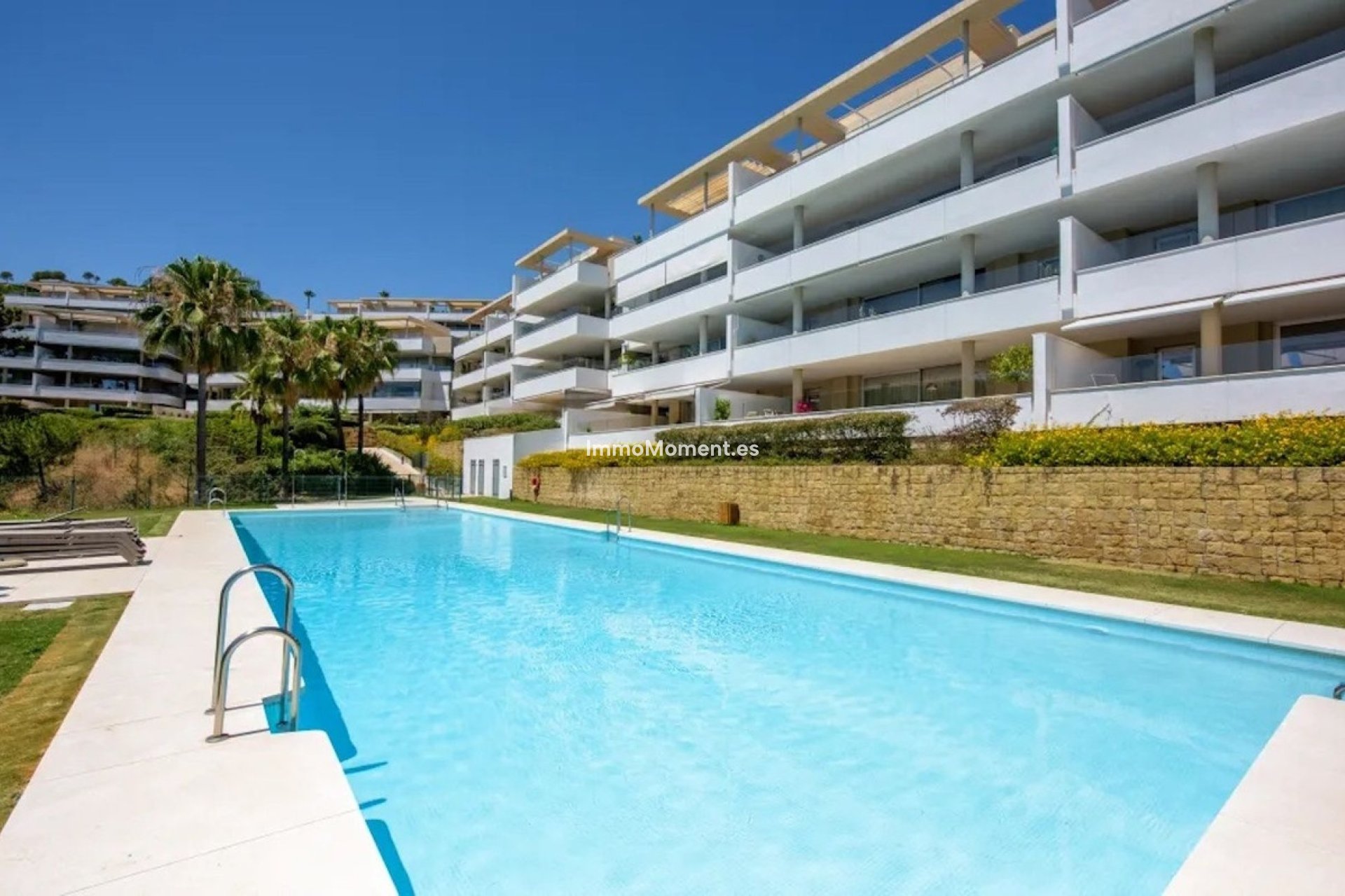 Resale - Apartment - Benahavís - Benahavís Centro