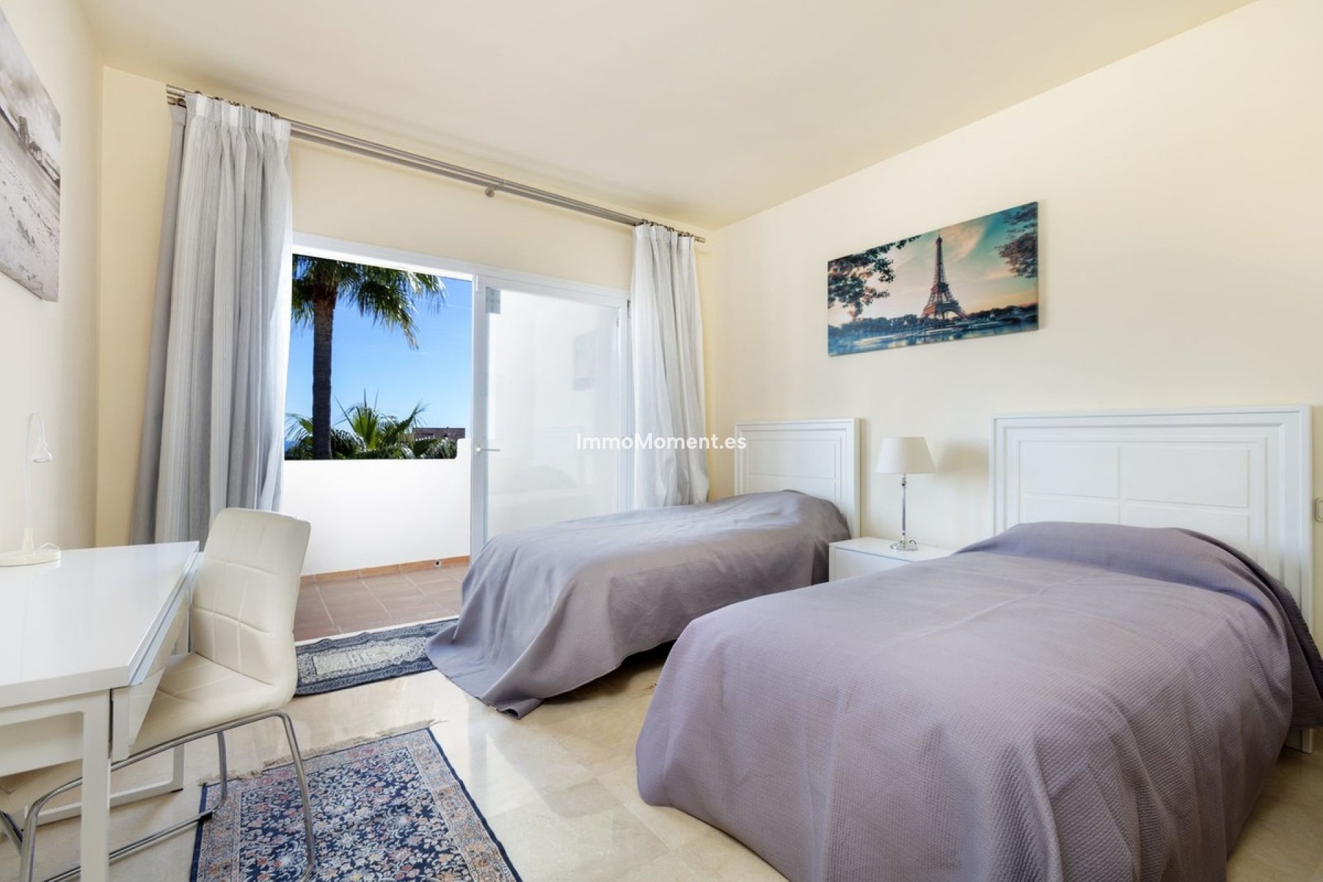Resale - Apartment - Benahavís - Benahavís Centro