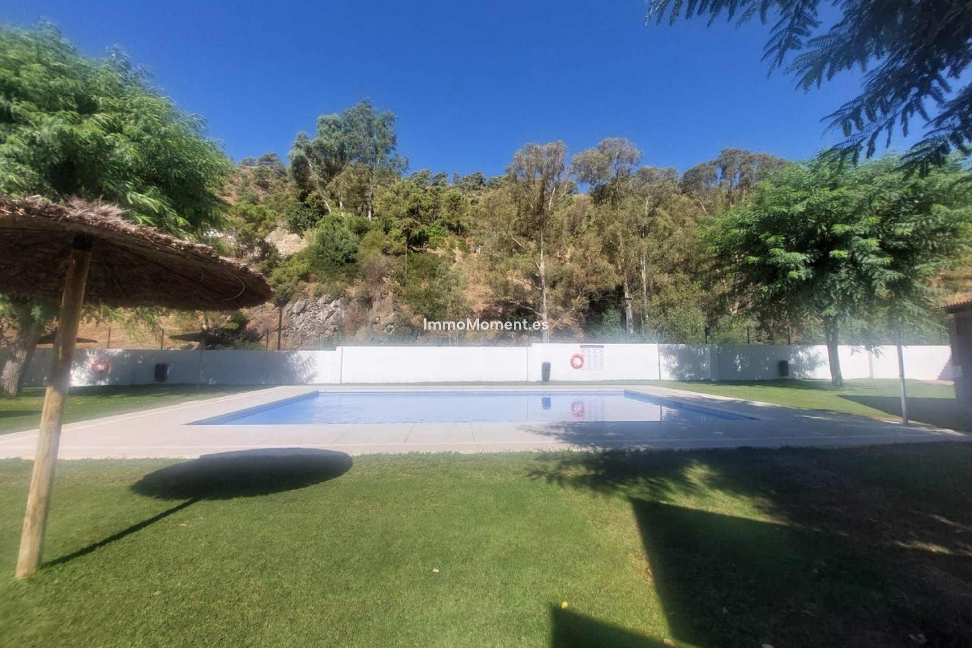 Resale - Apartment - Benahavís - Benahavís Centro