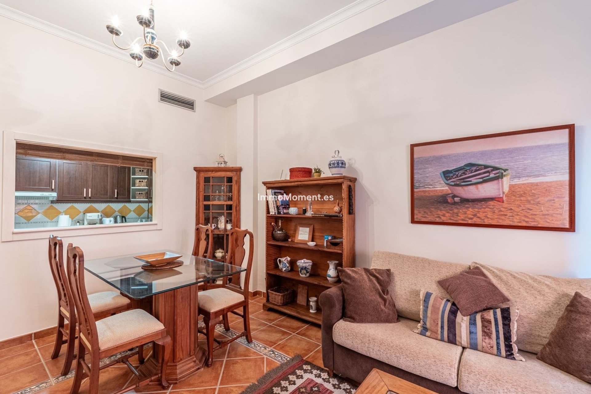 Resale - Apartment - Benahavís - Benahavís Centro