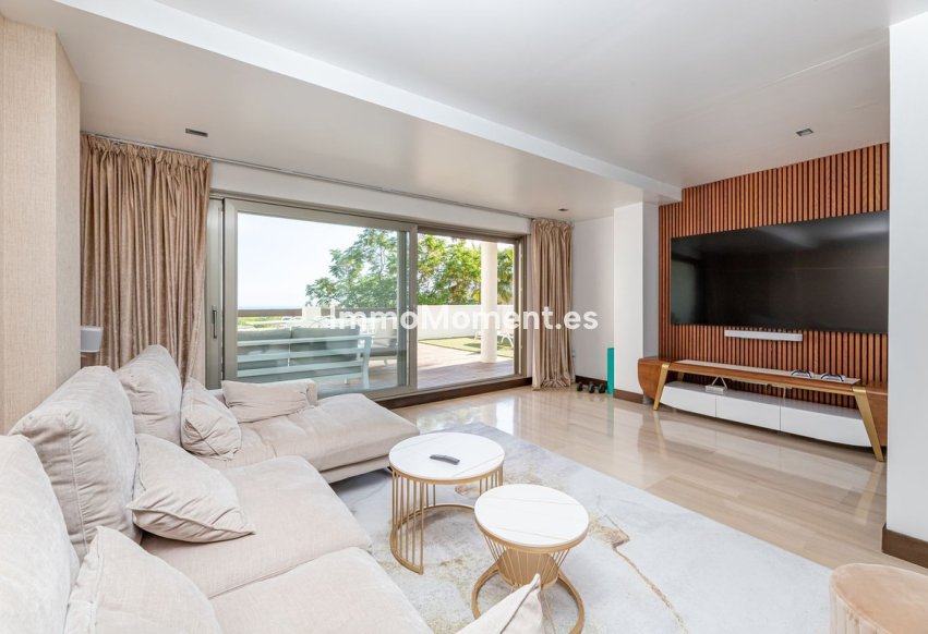 Resale - Apartment - Benahavís - Benahavís Centro