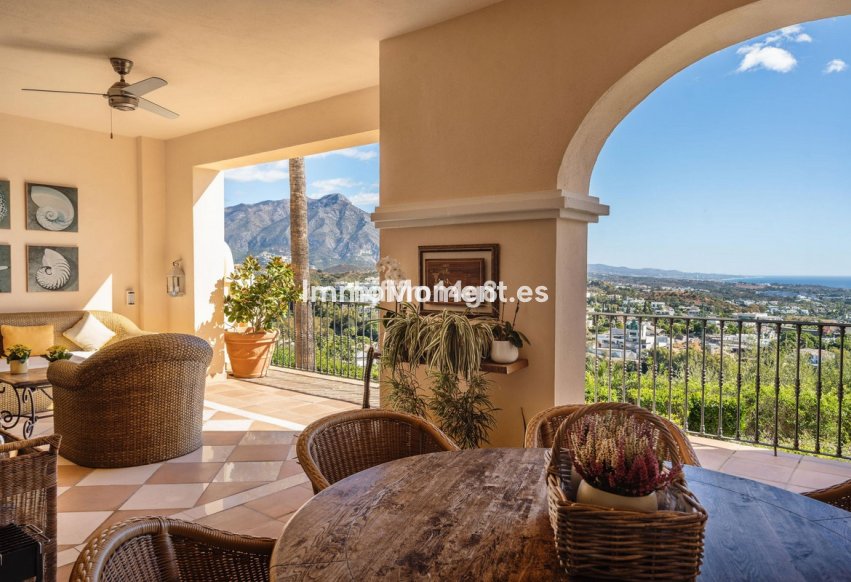 Resale - Apartment - Benahavís - Benahavís Centro