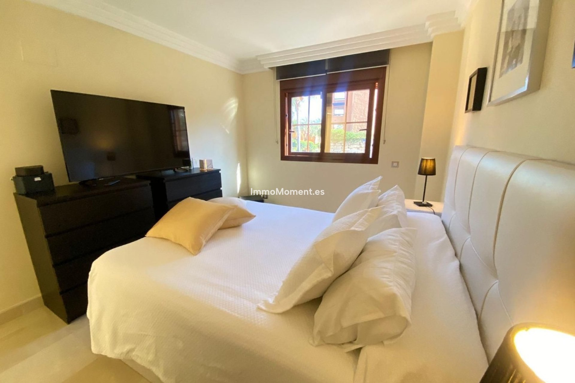 Resale - Apartment - Benahavís - Benahavís Centro