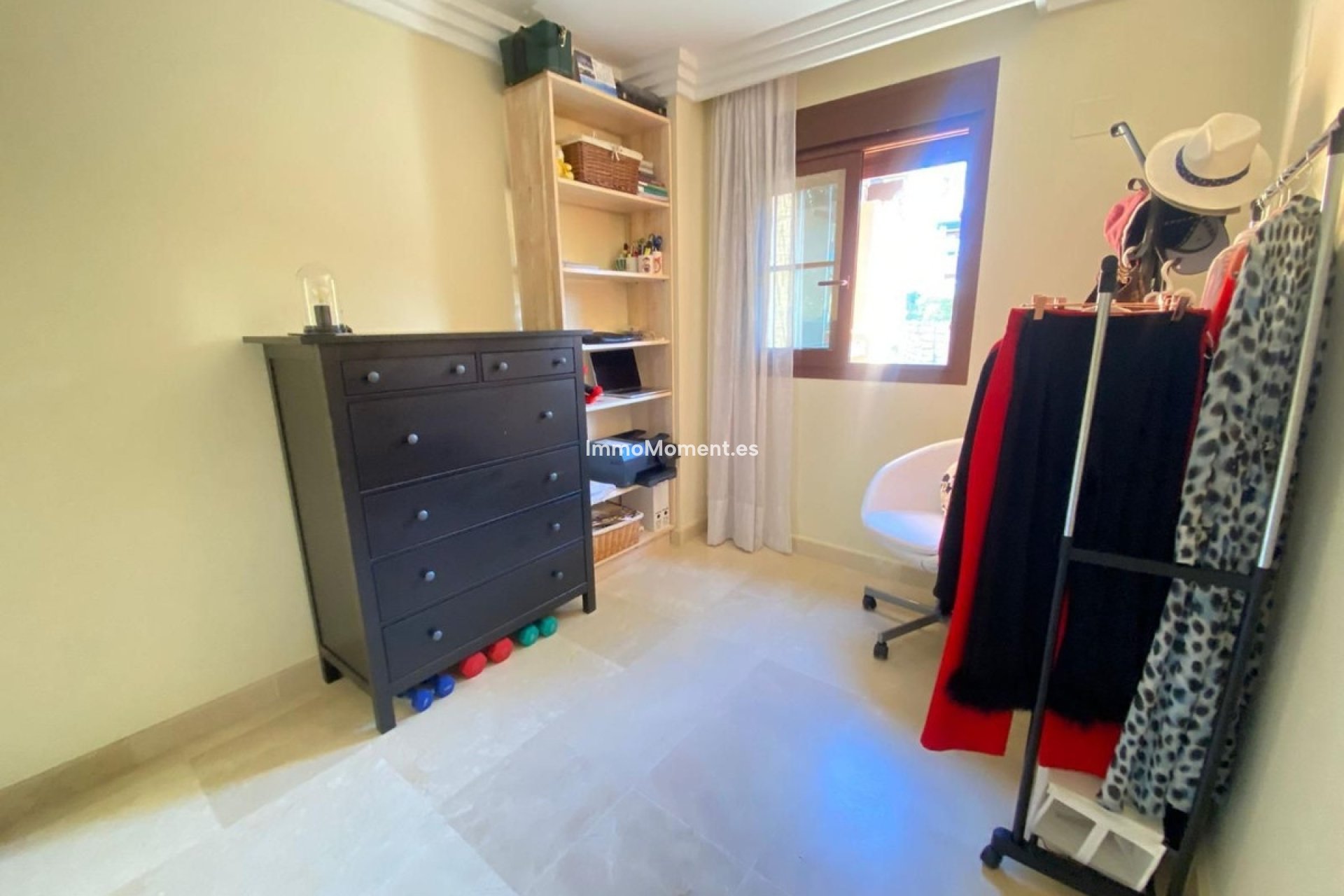 Resale - Apartment - Benahavís - Benahavís Centro