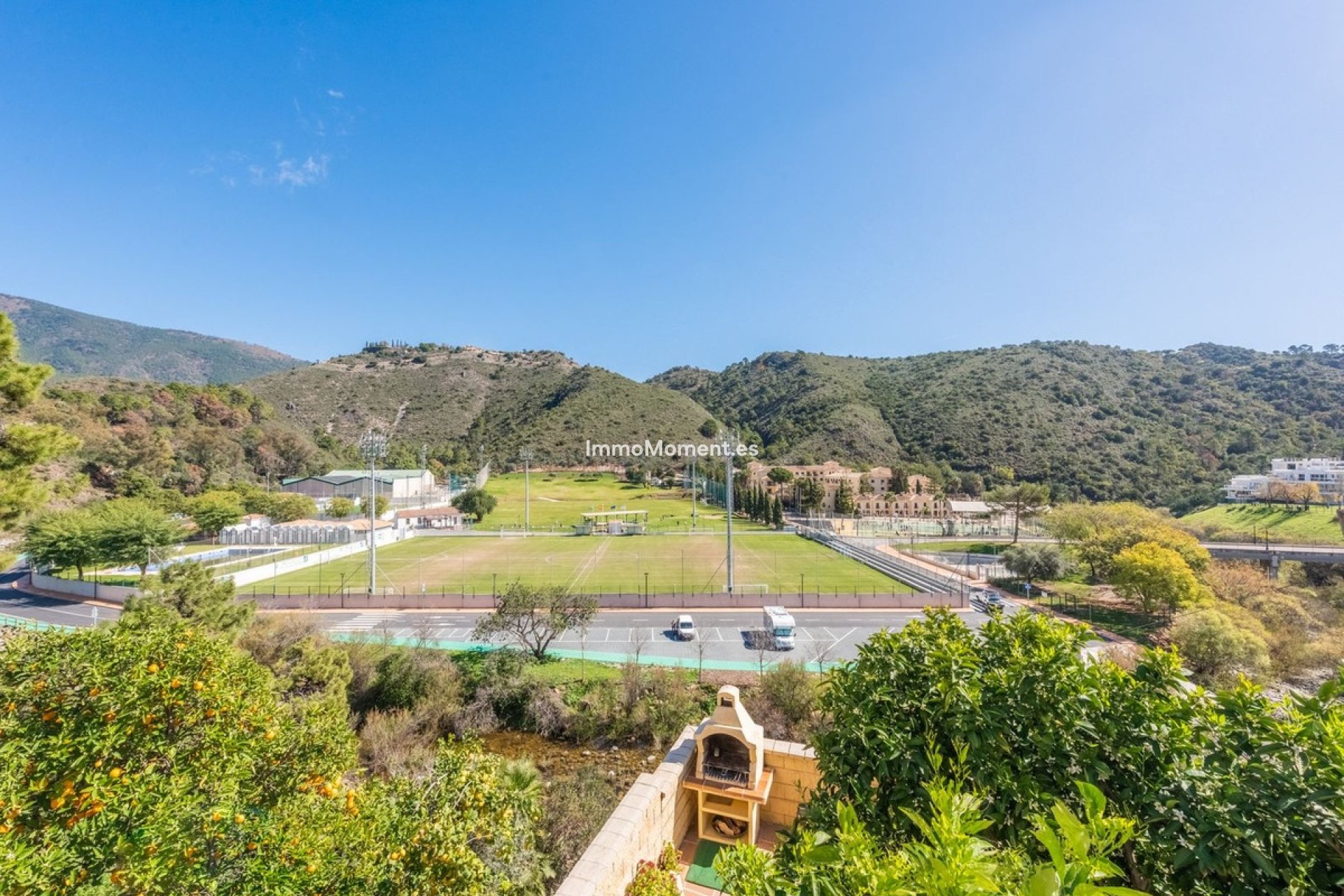 Resale - Apartment - Benahavís - Benahavís Centro