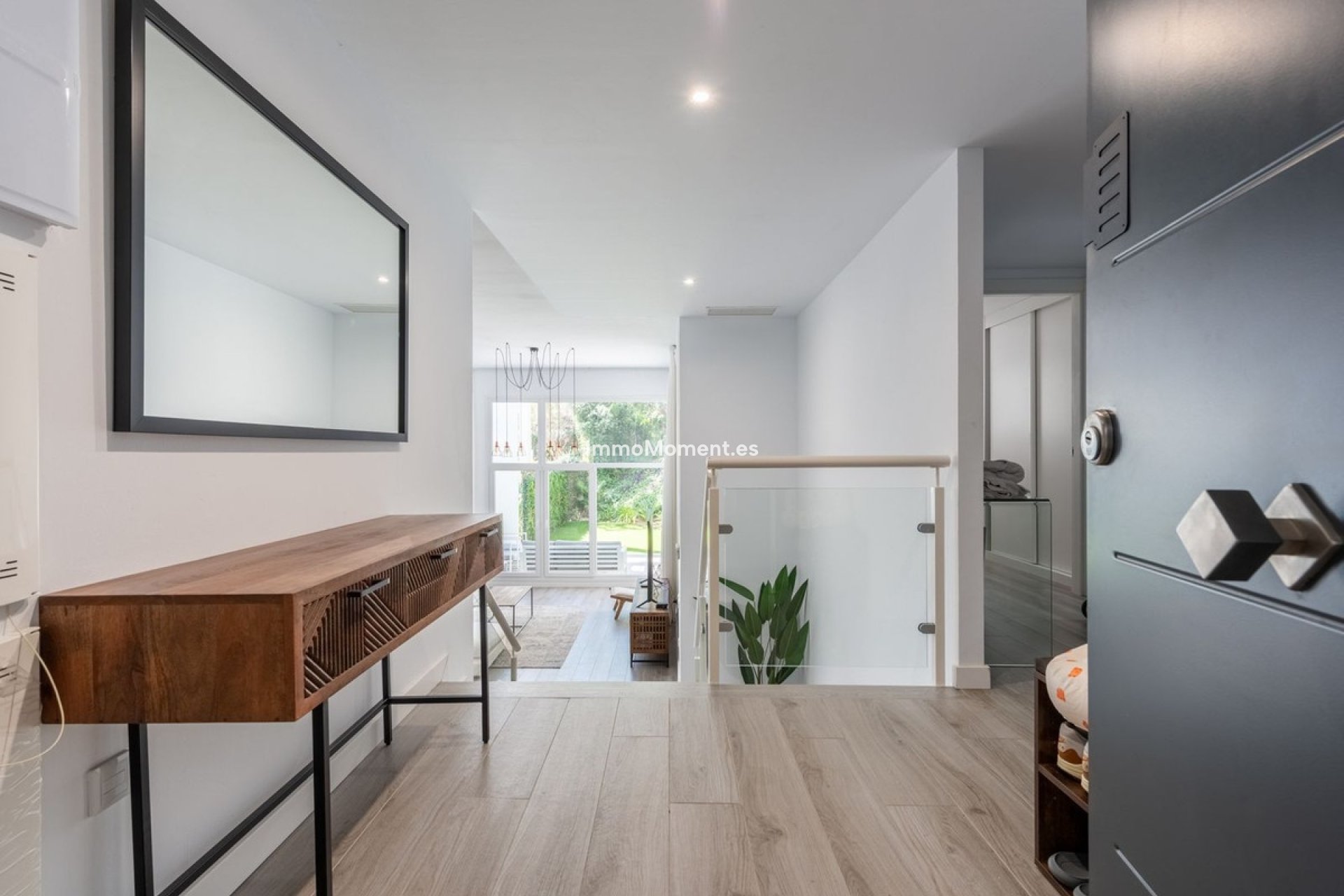 Resale - Apartment - Benahavís - Benahavís Centro