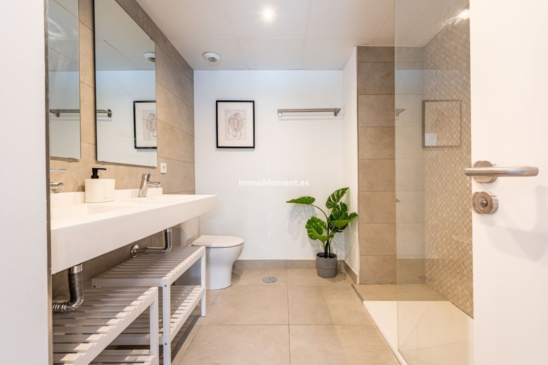 Resale - Apartment - Benahavís - Benahavís Centro