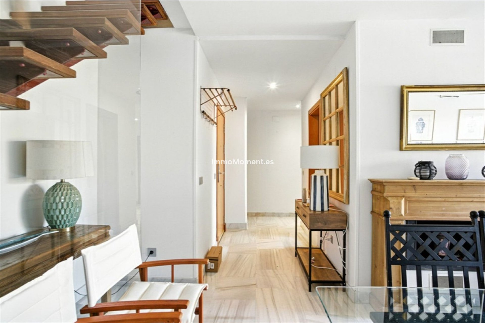 Resale - Apartment - Benahavís - Benahavís Centro