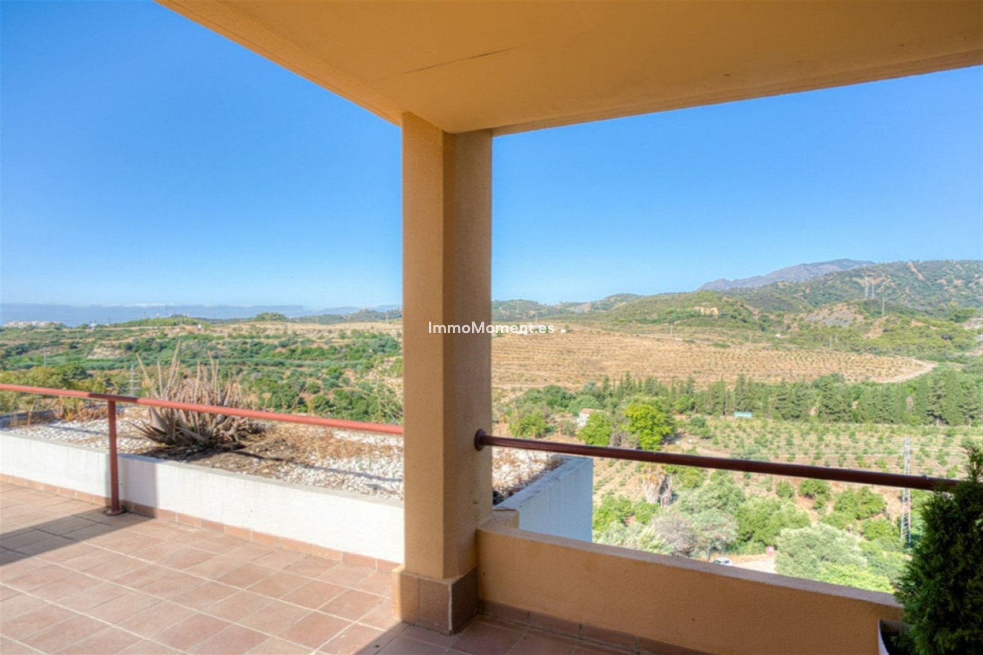 Resale - Apartment - Benahavís - Benahavís Centro